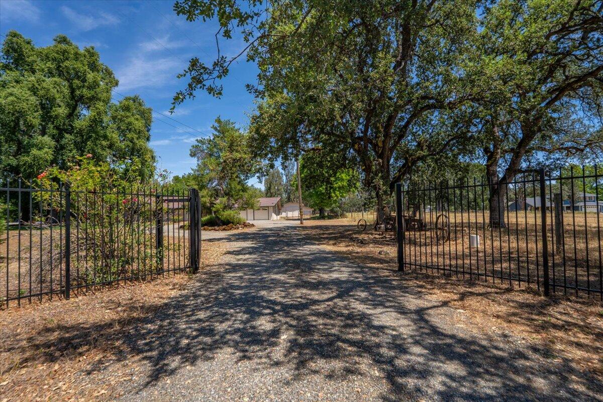 main property photo 60