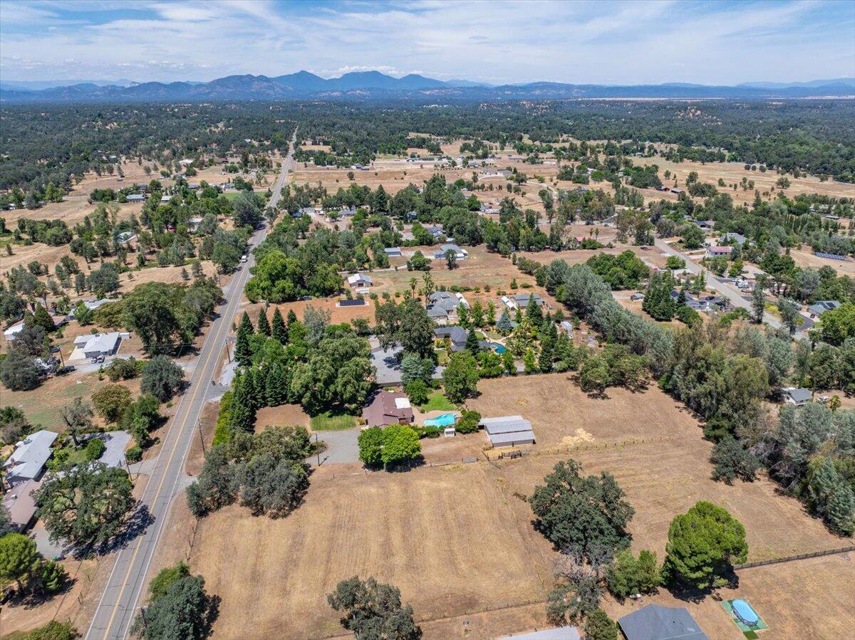 main property photo 78