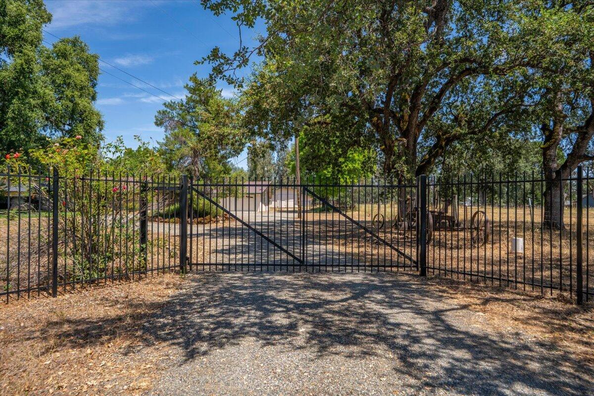 main property photo 79