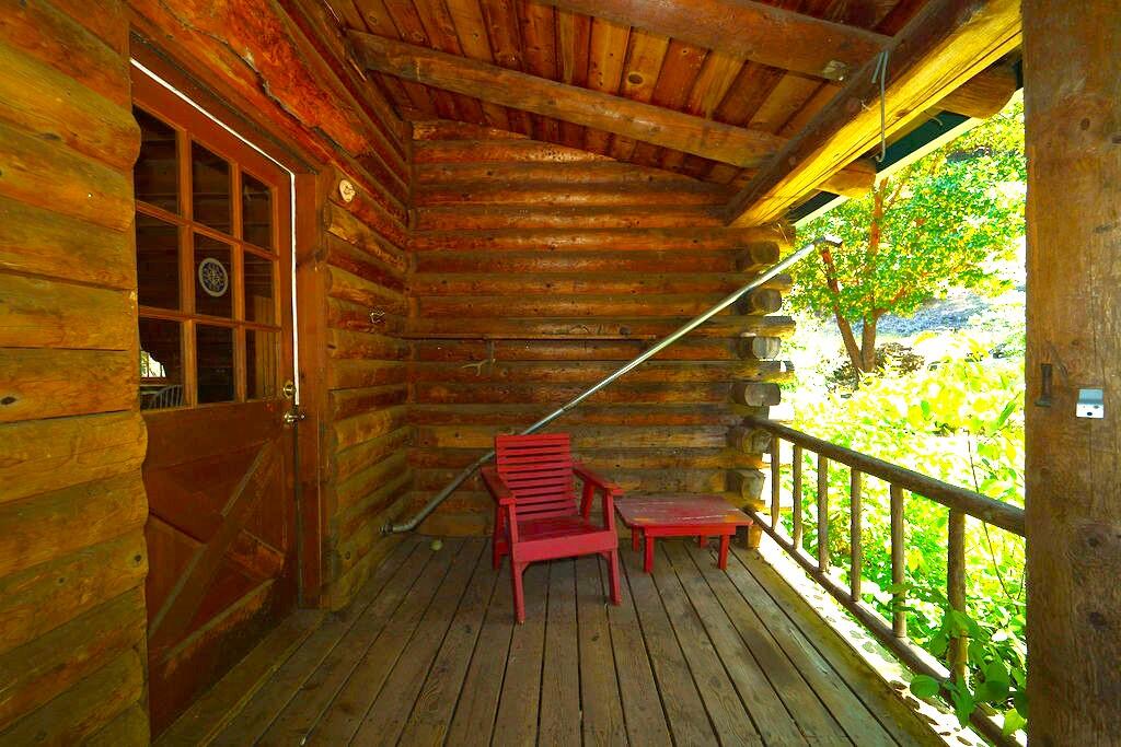 main property photo 40