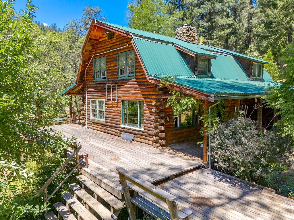 main property photo 41