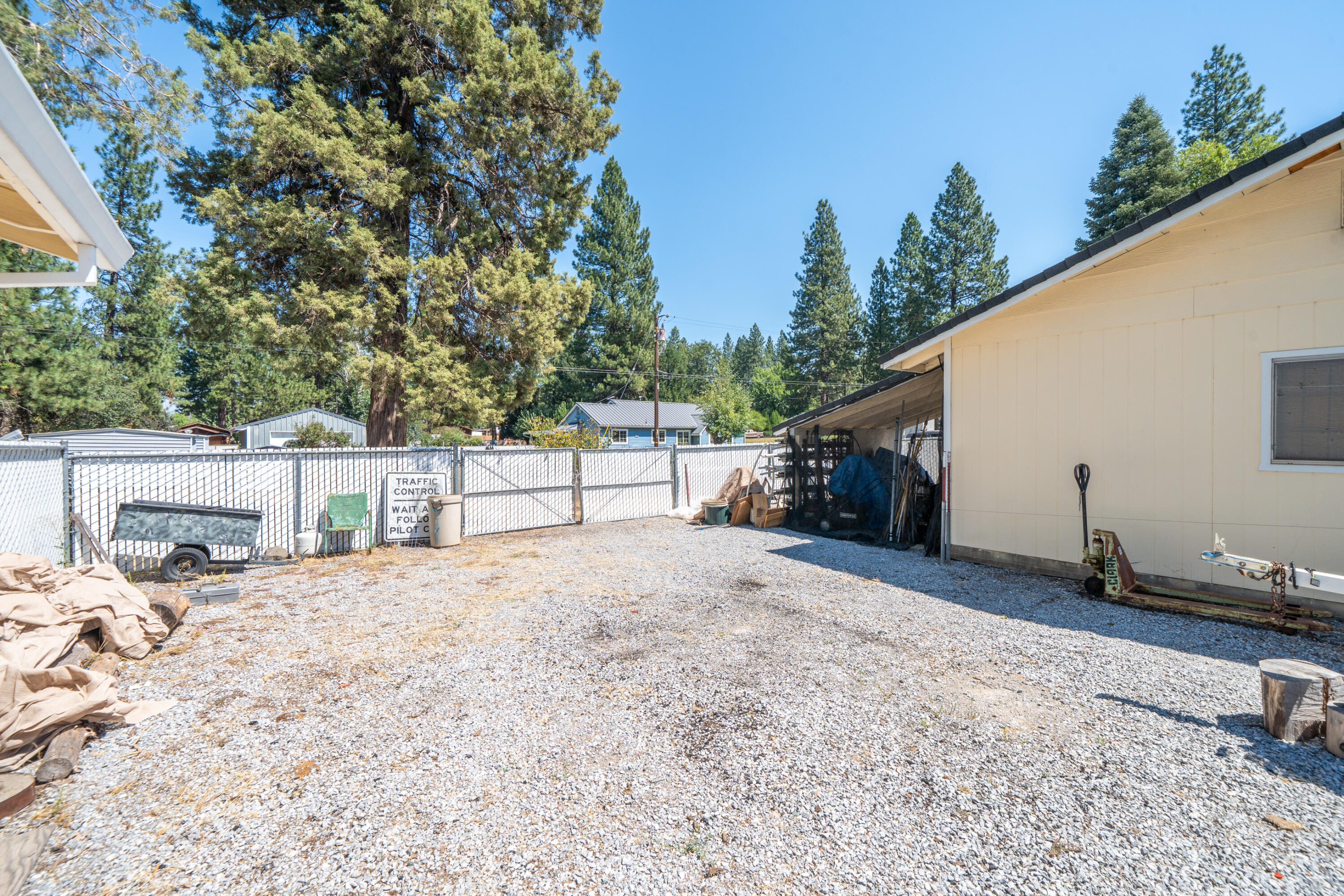 main property photo 57