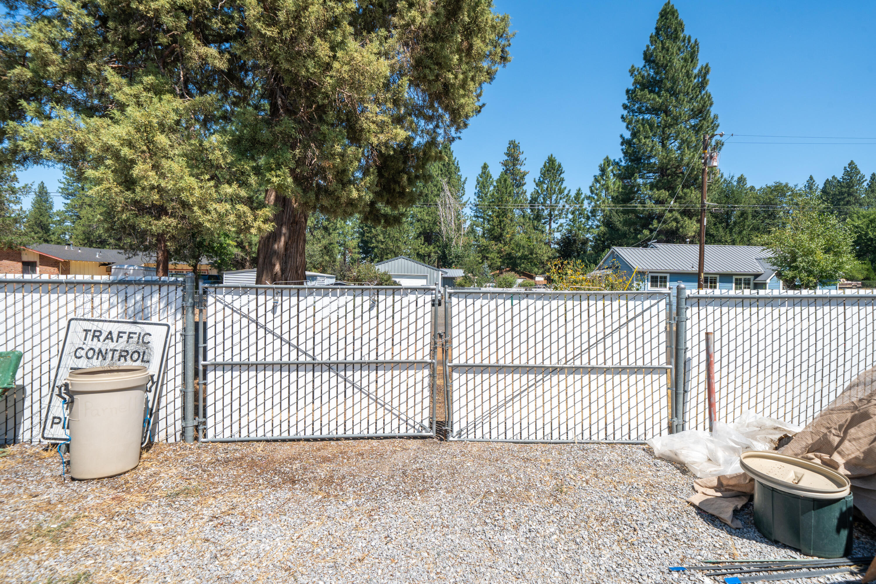 main property photo 59
