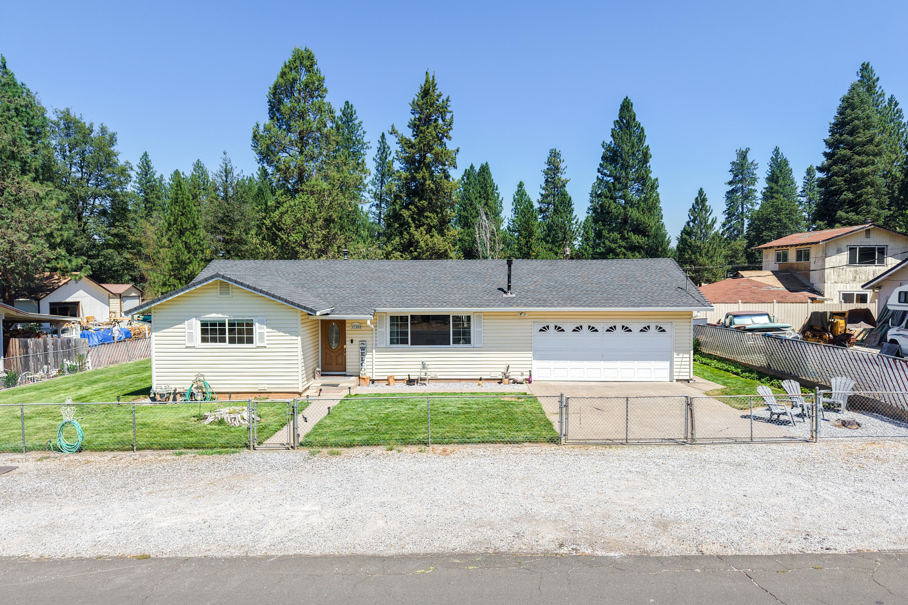 main property photo 60
