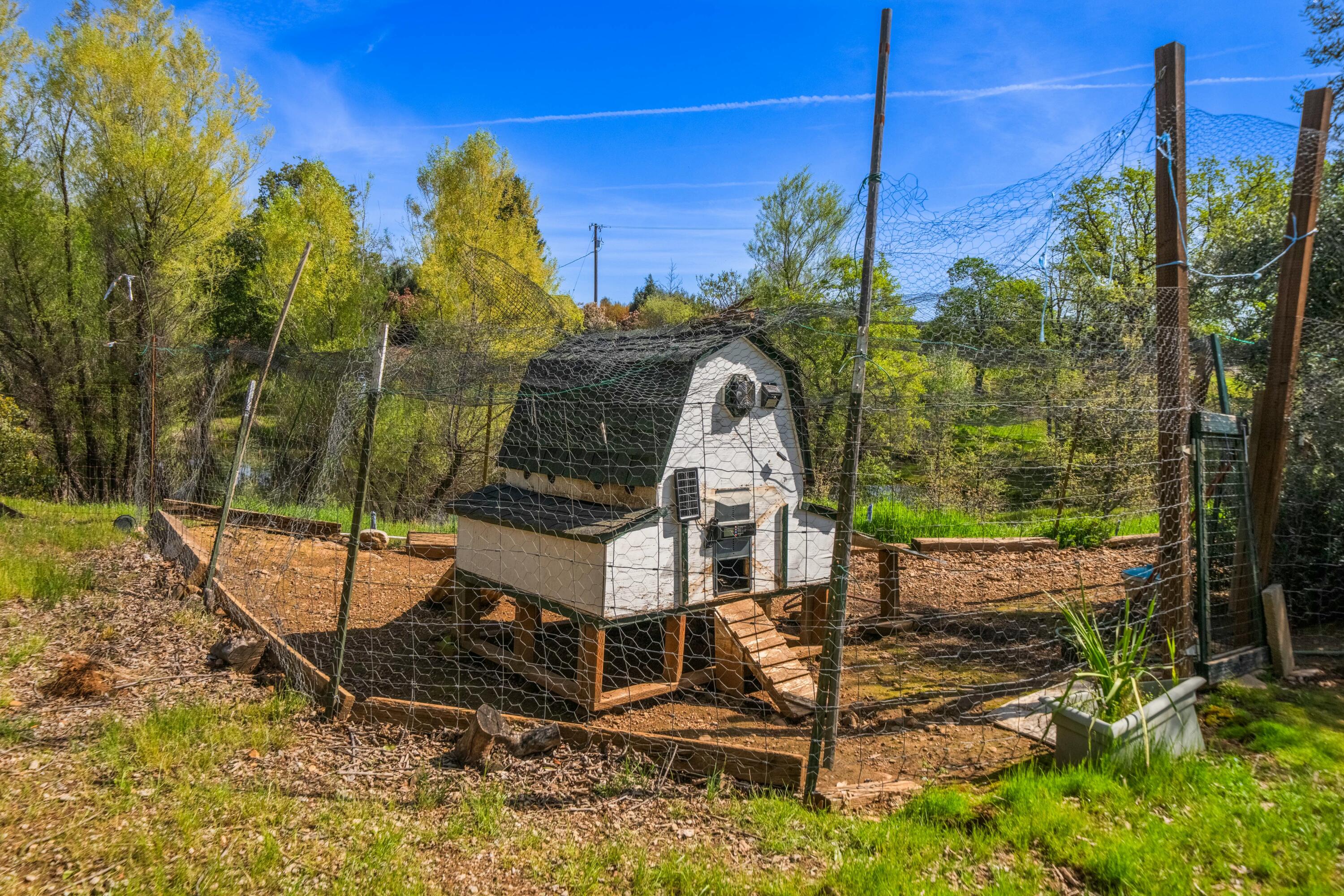 main property photo 49