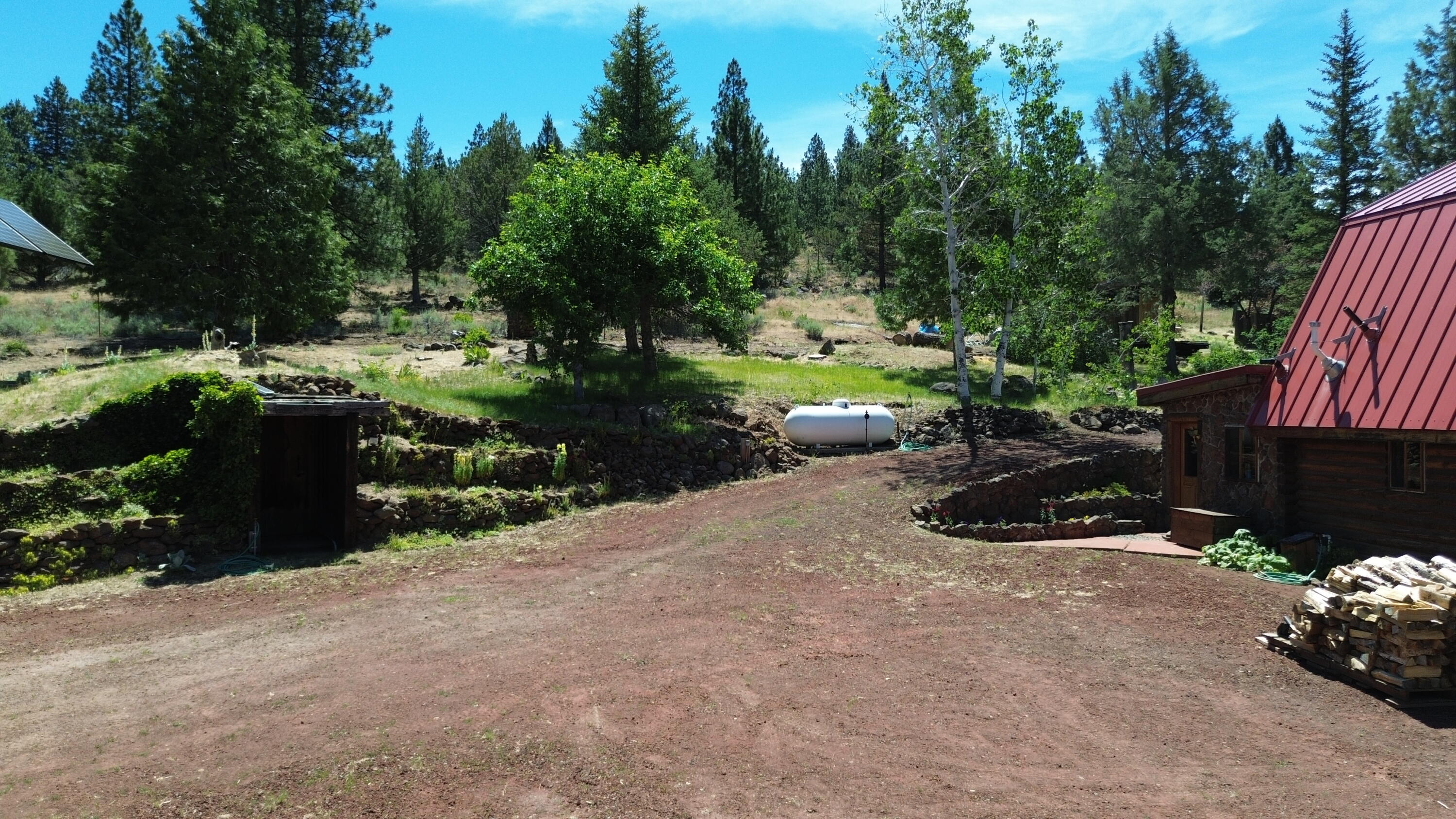main property photo 107