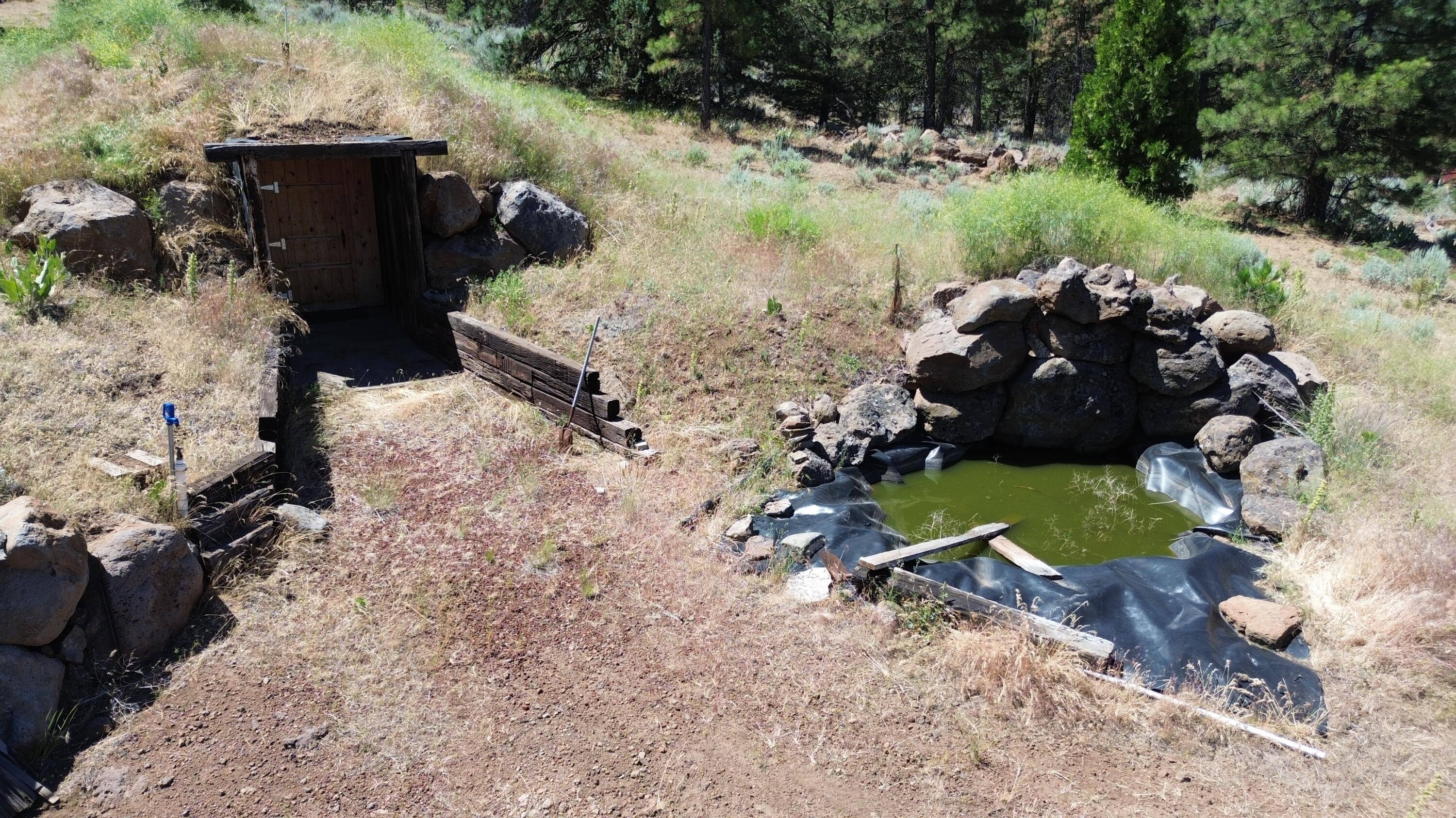 main property photo 59