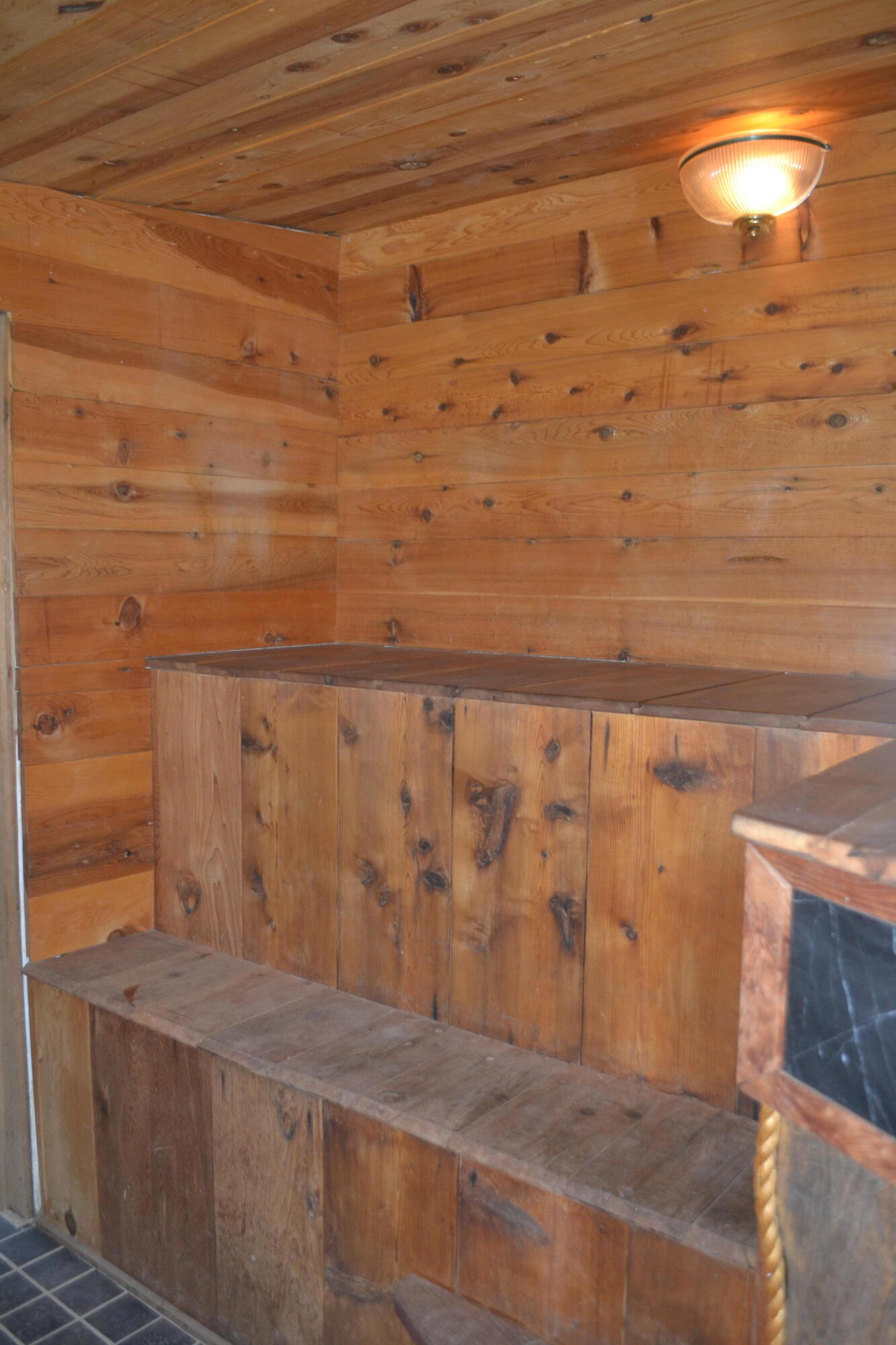 main property photo 78