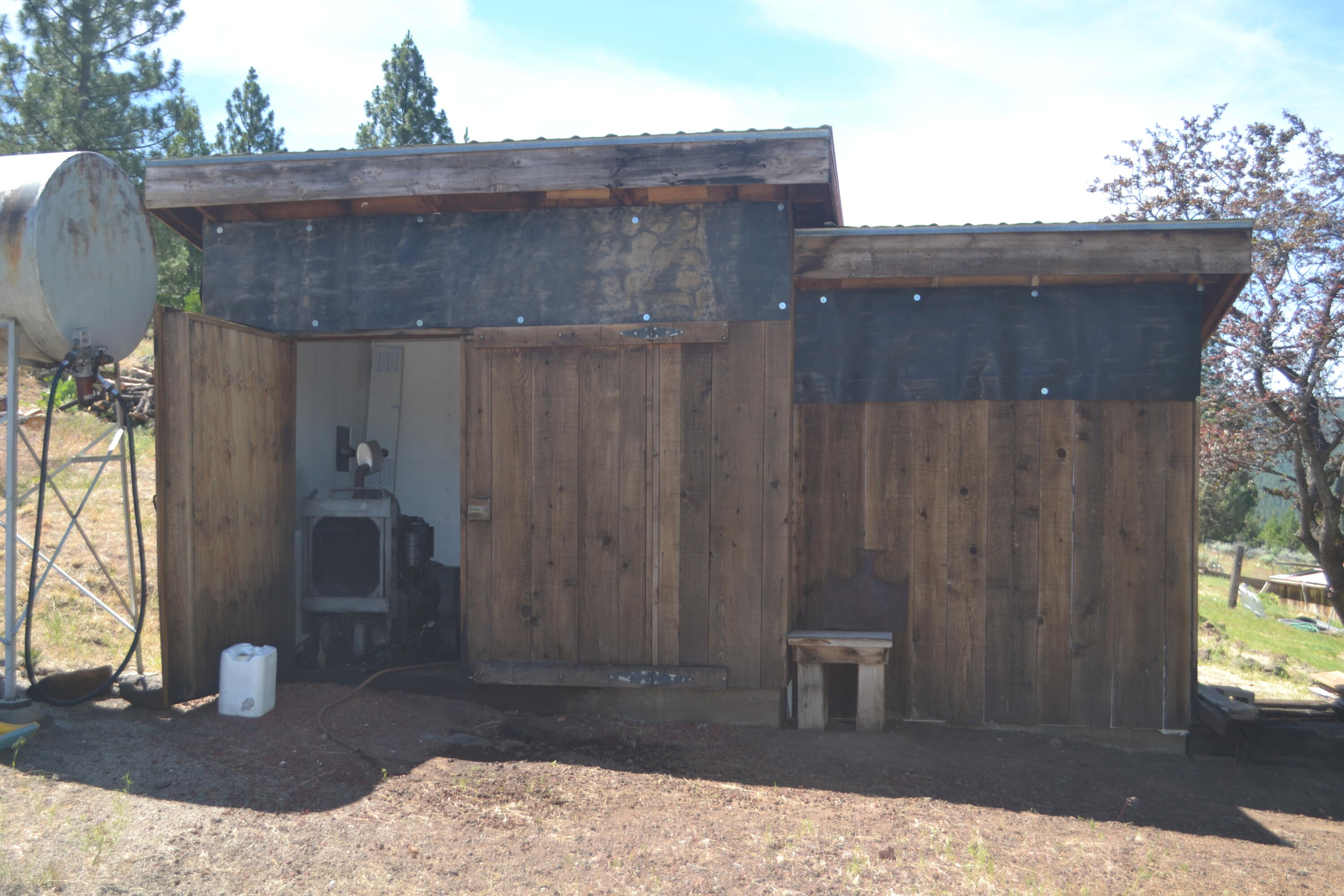 main property photo 94
