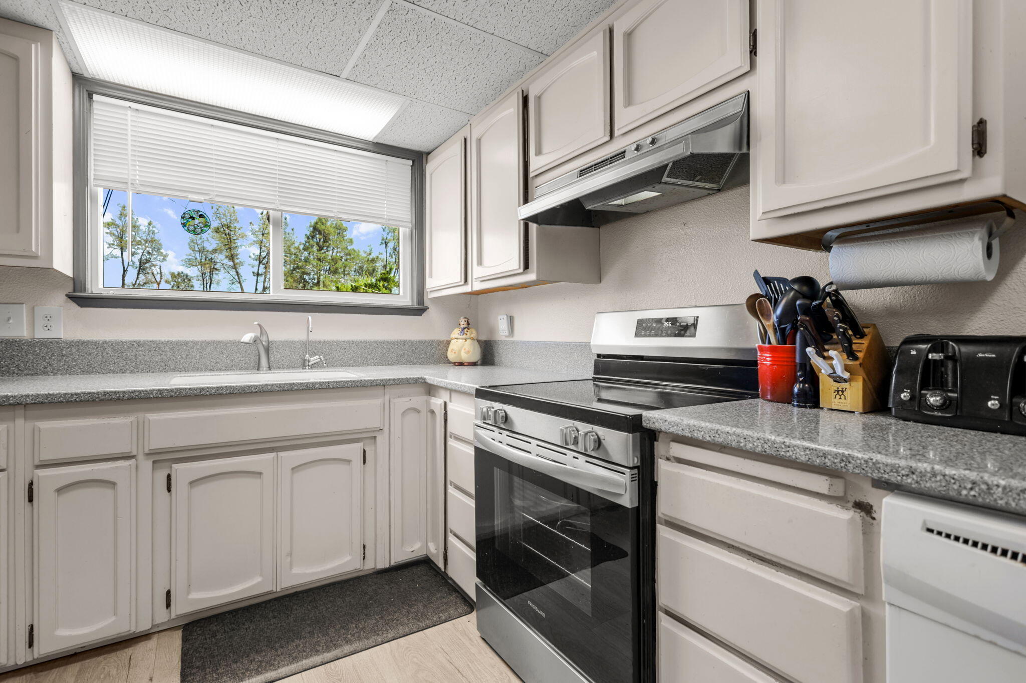 main property photo 56