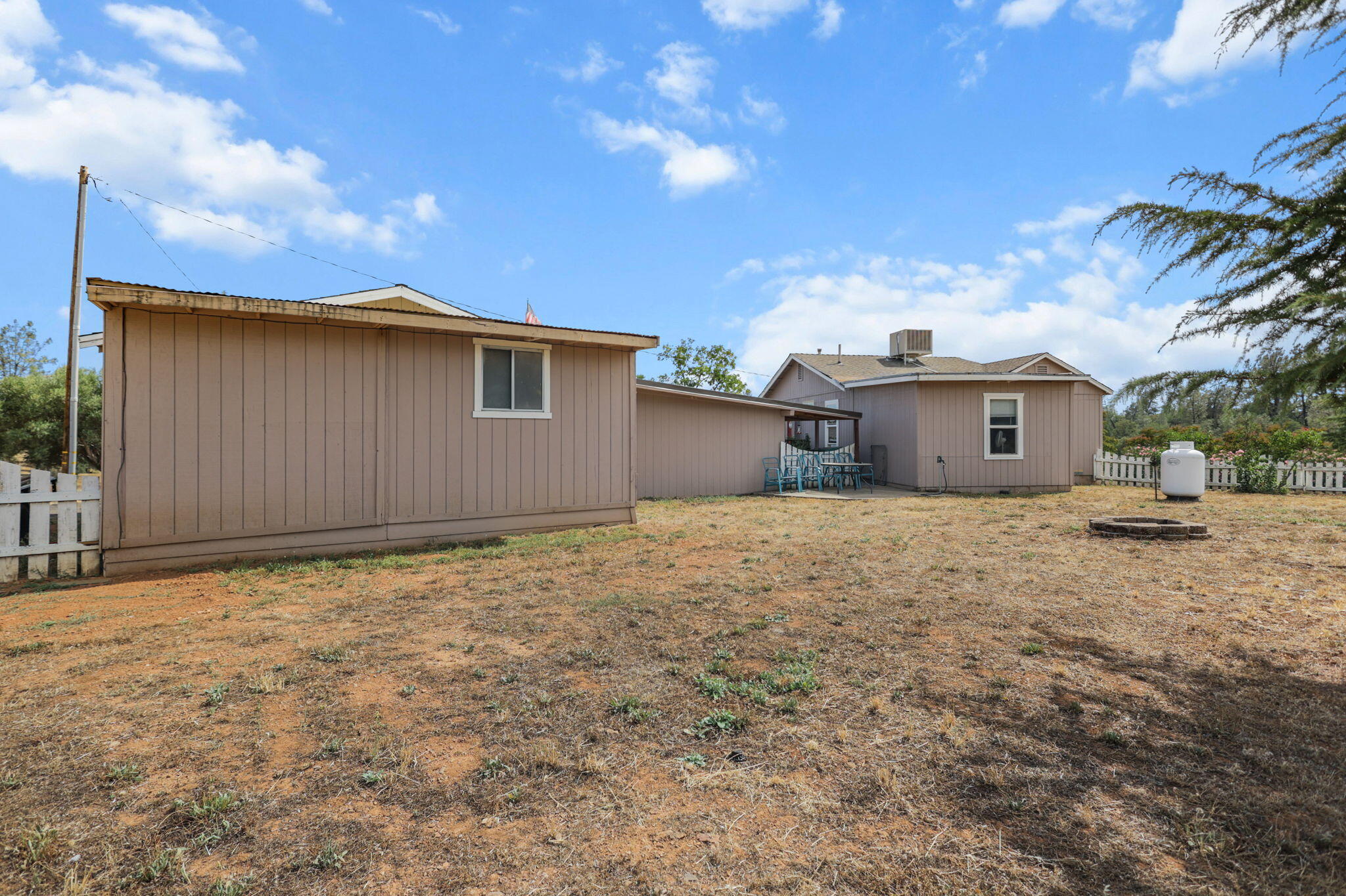 main property photo 67