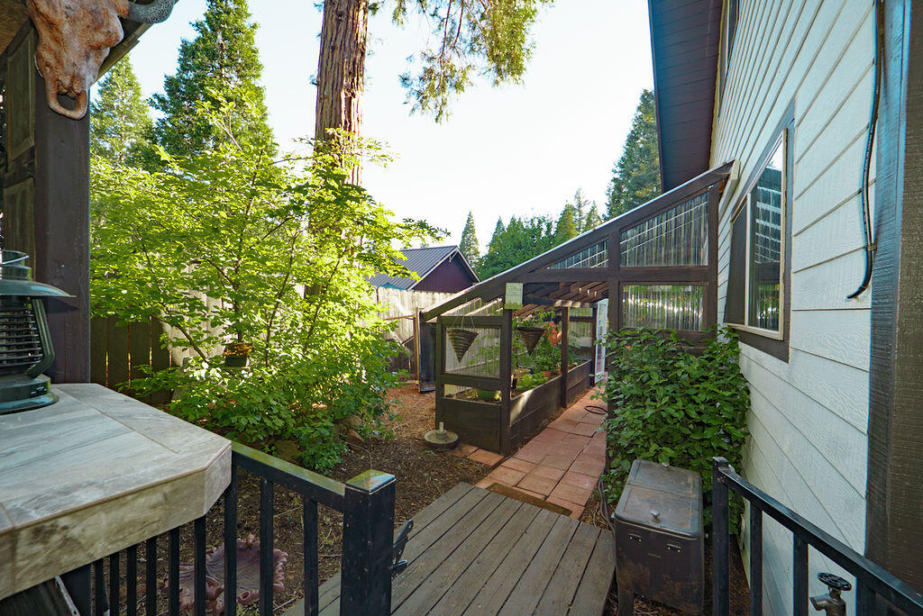 main property photo 59