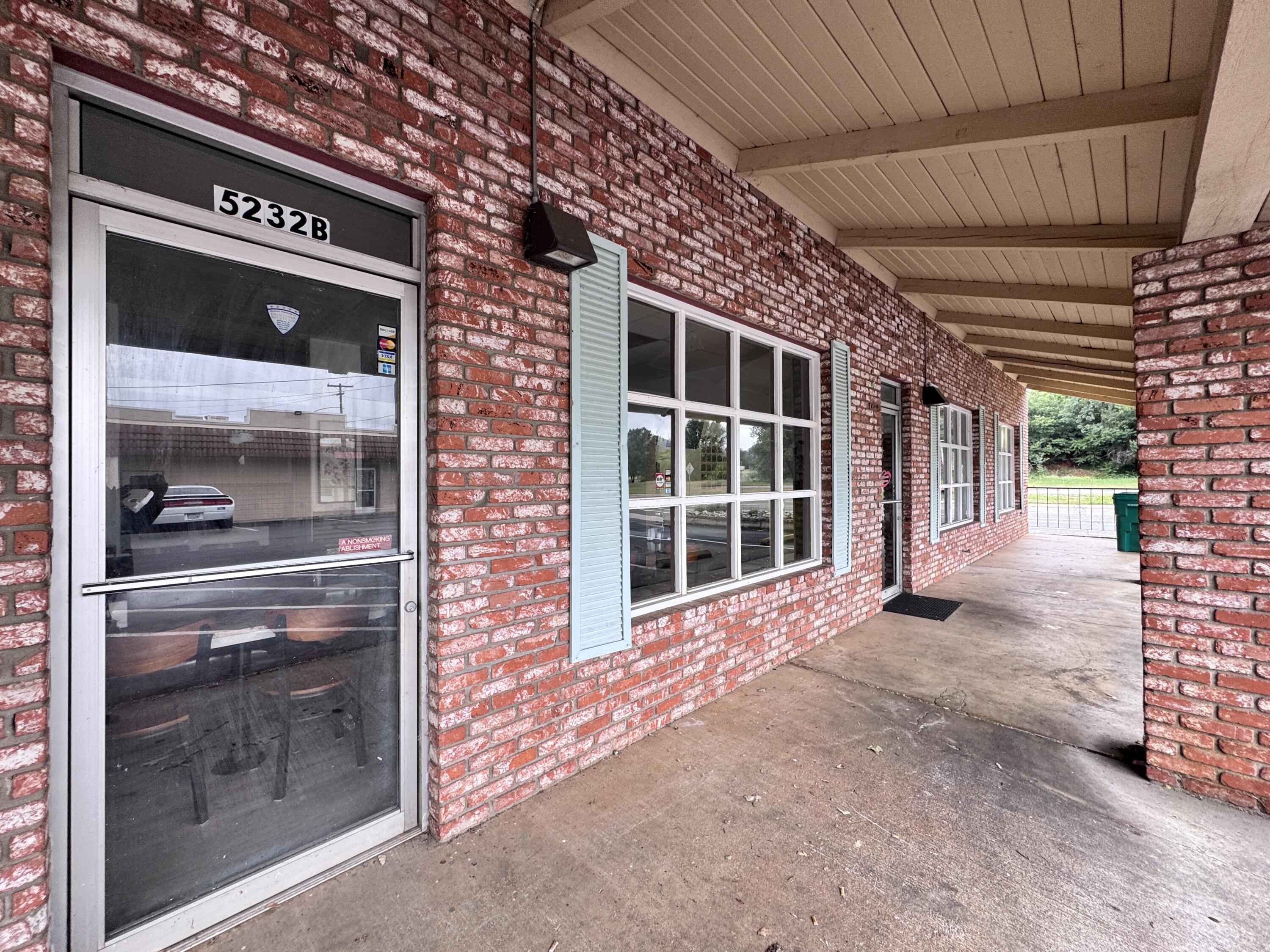 main property photo 6