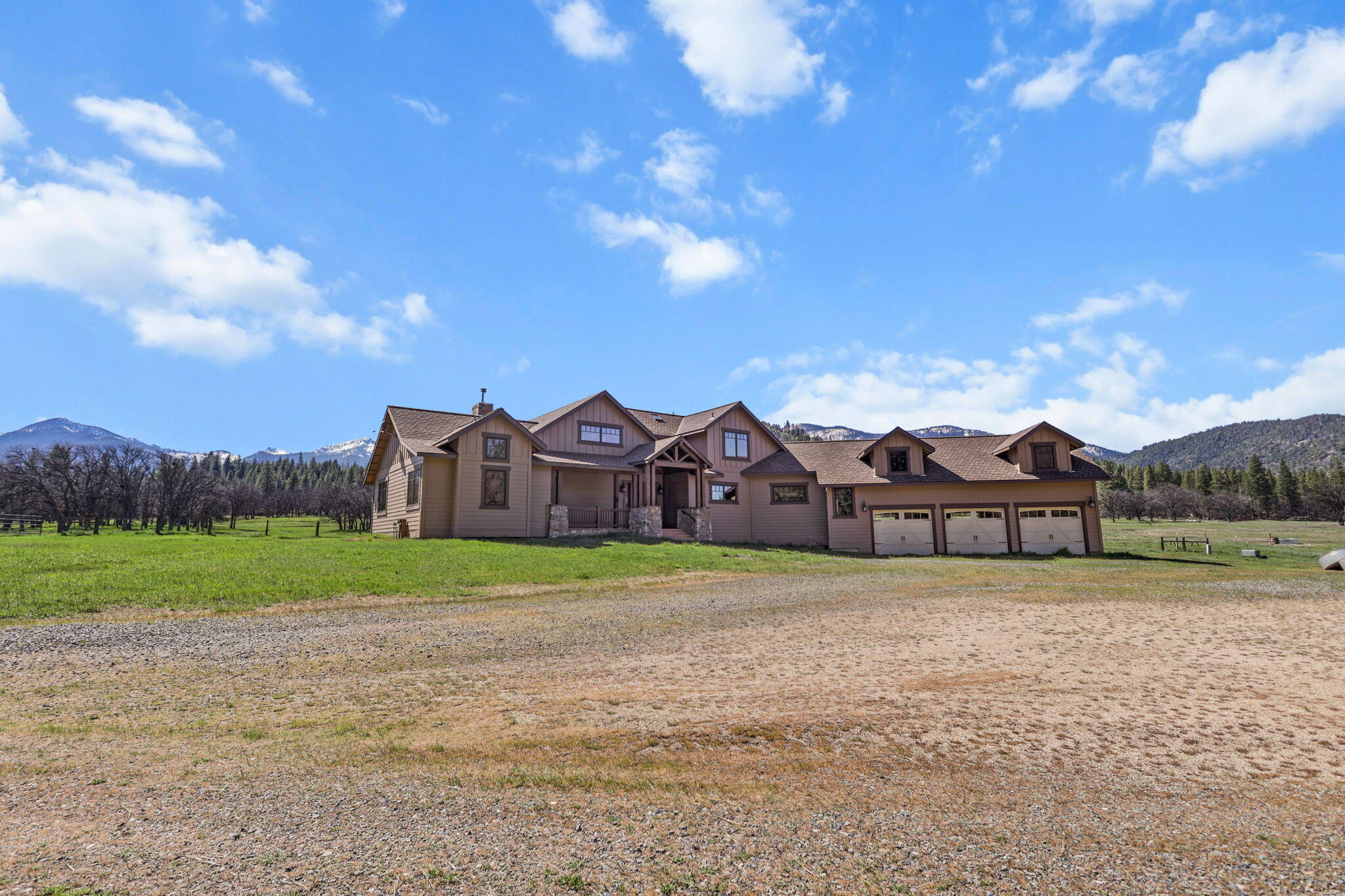 main property photo 70