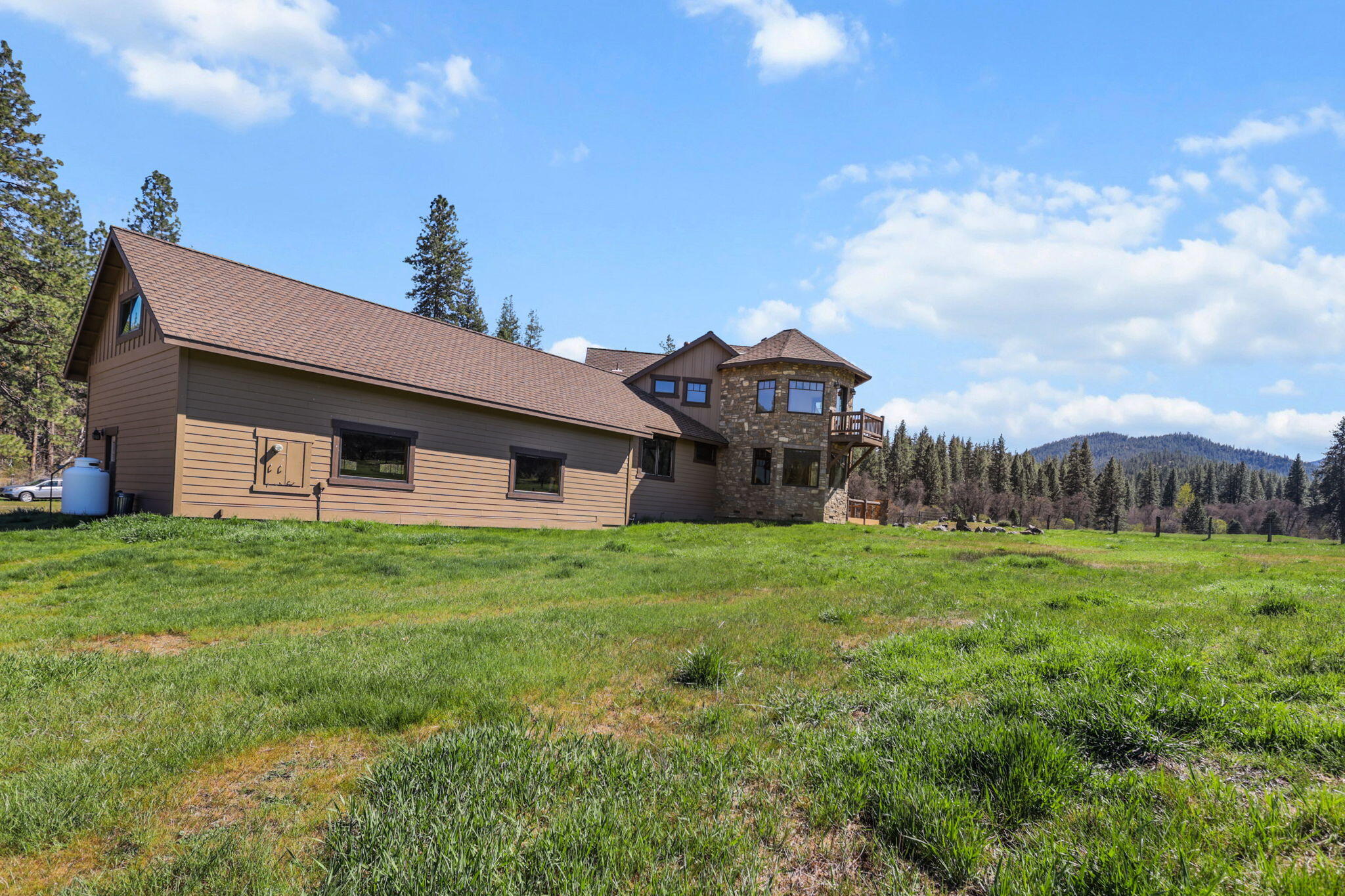 main property photo 82