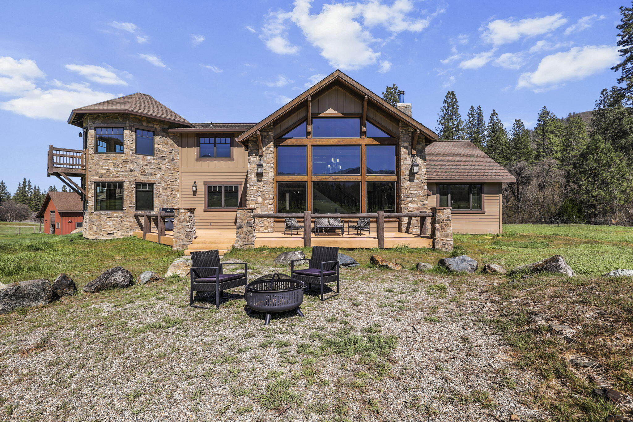 main property photo 90