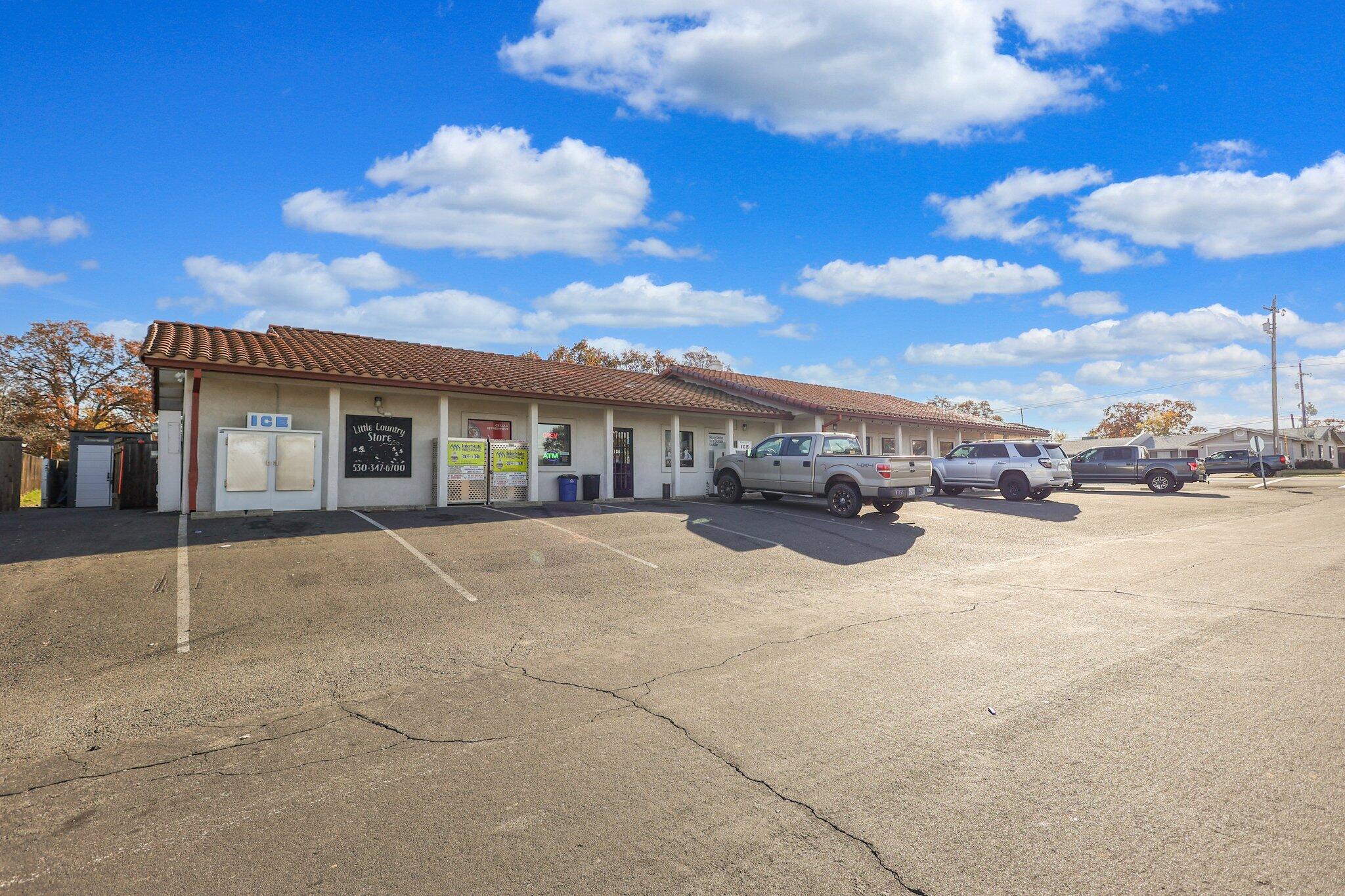 main property photo 40