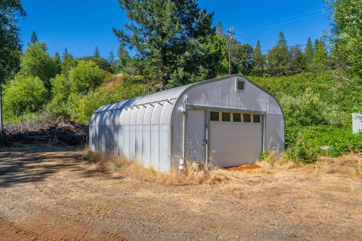 main property photo 59