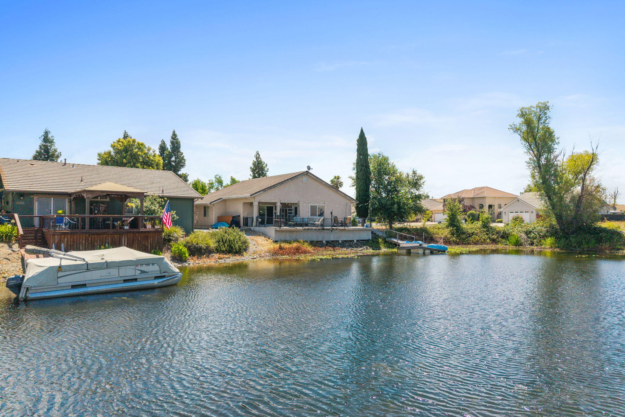 main property photo 32