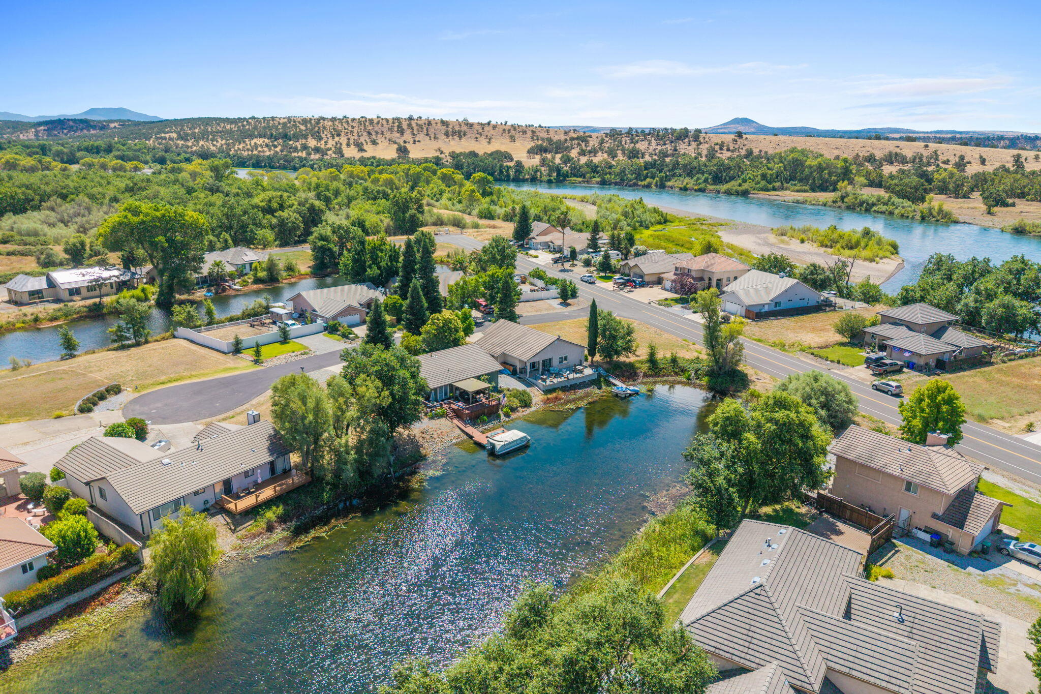 main property photo 44