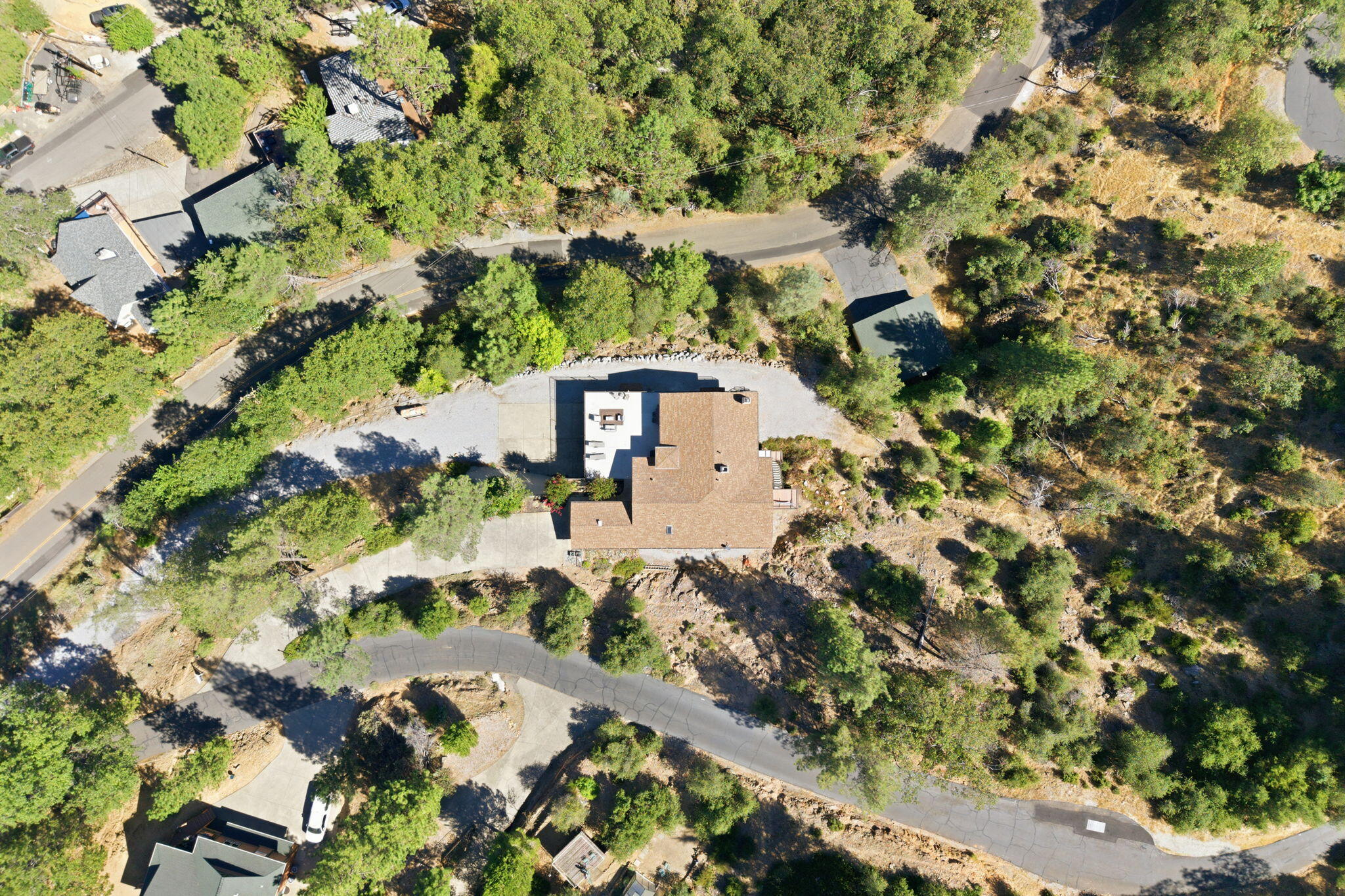 main property photo 49