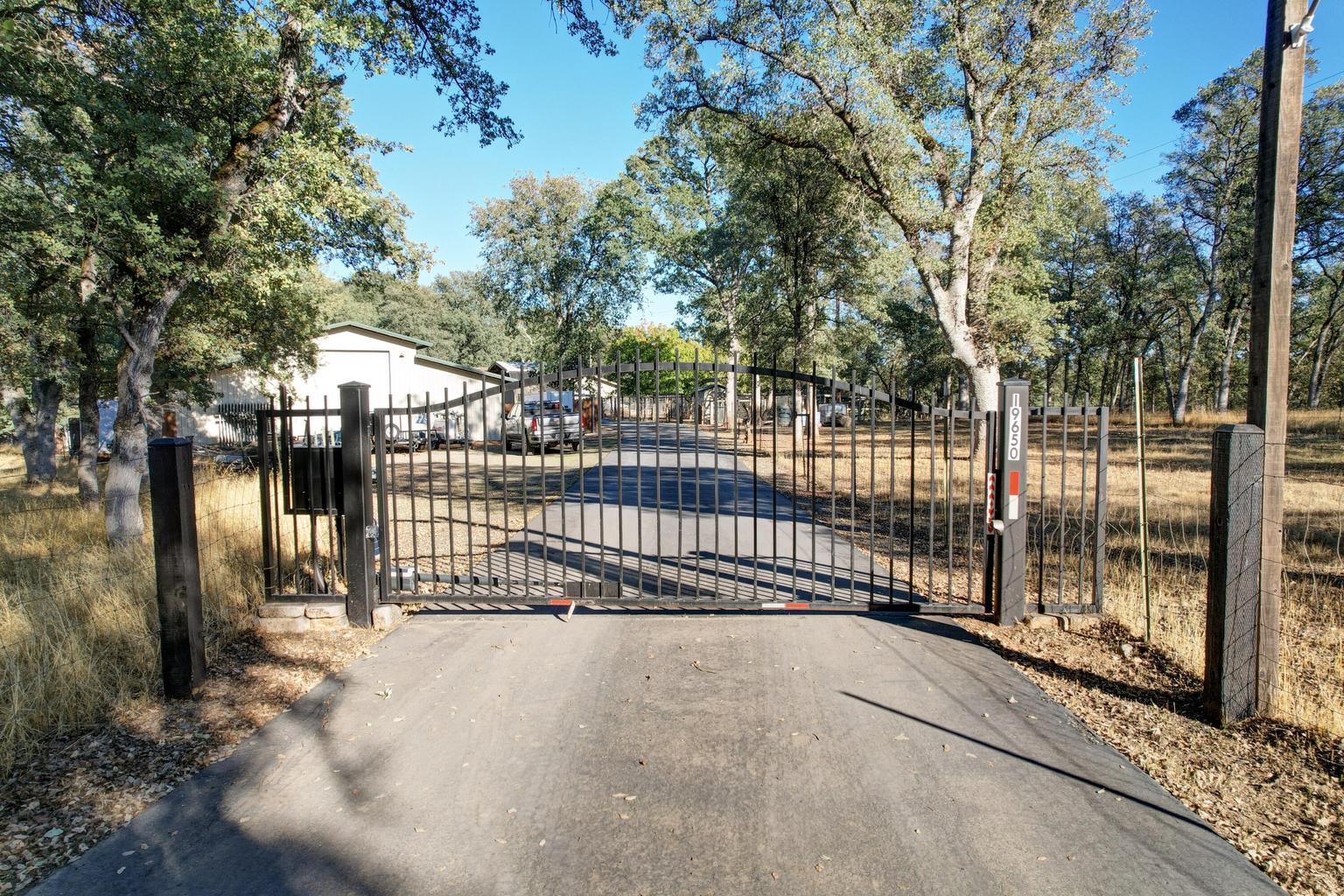 main property photo 15