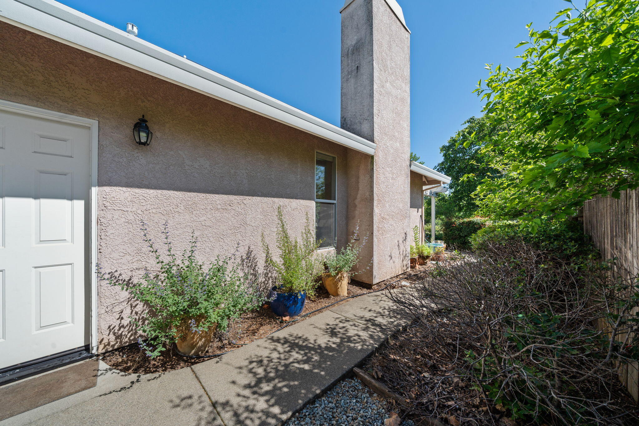 main property photo 60