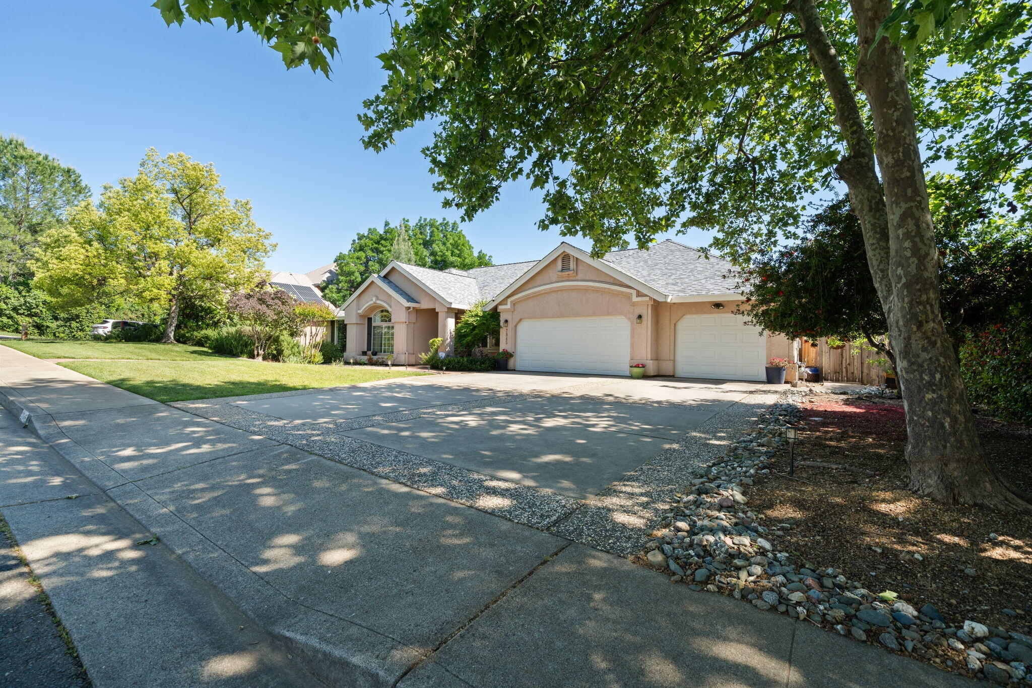 main property photo 70