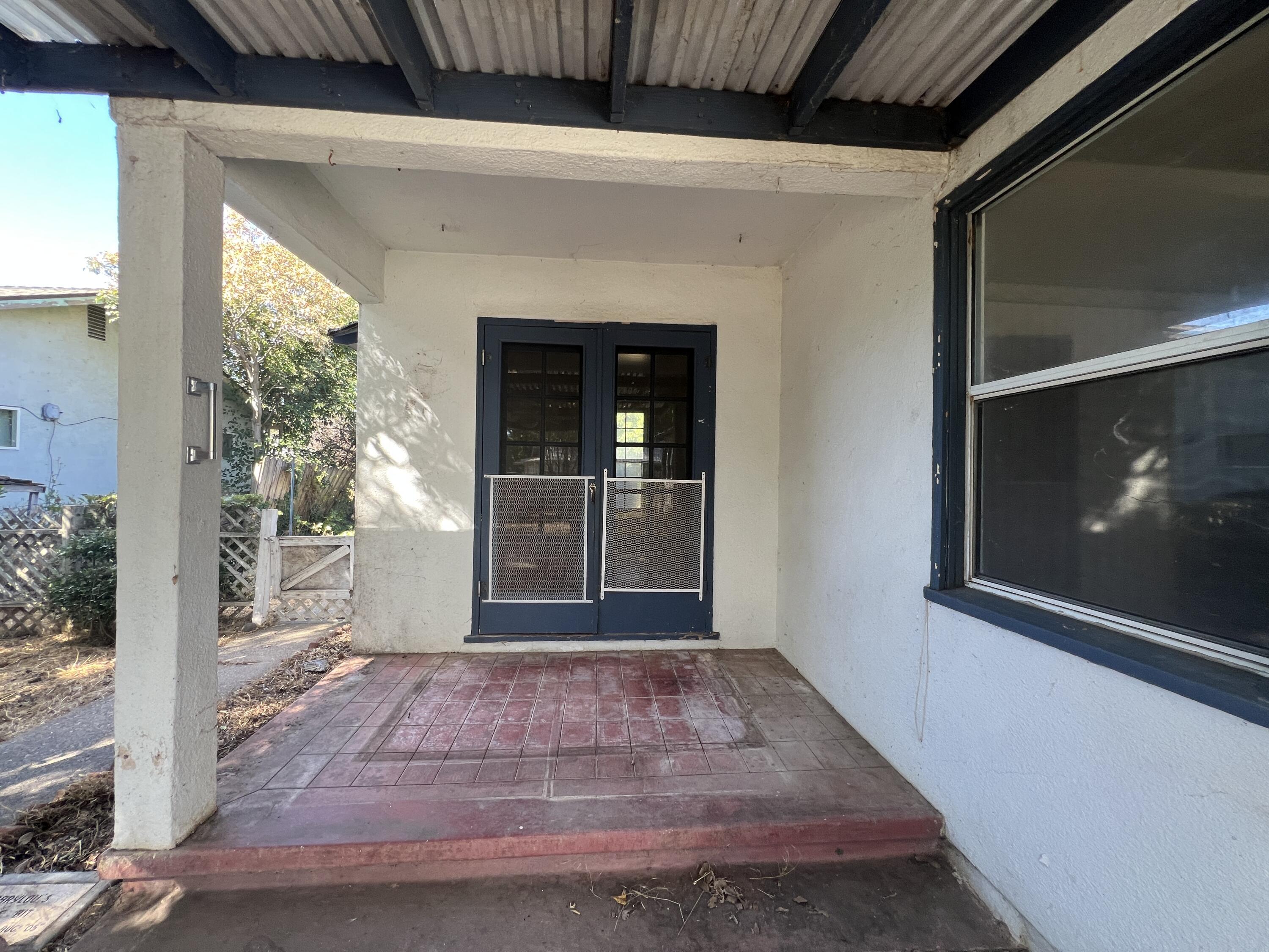 main property photo 20
