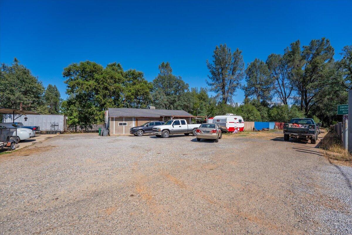 main property photo 14