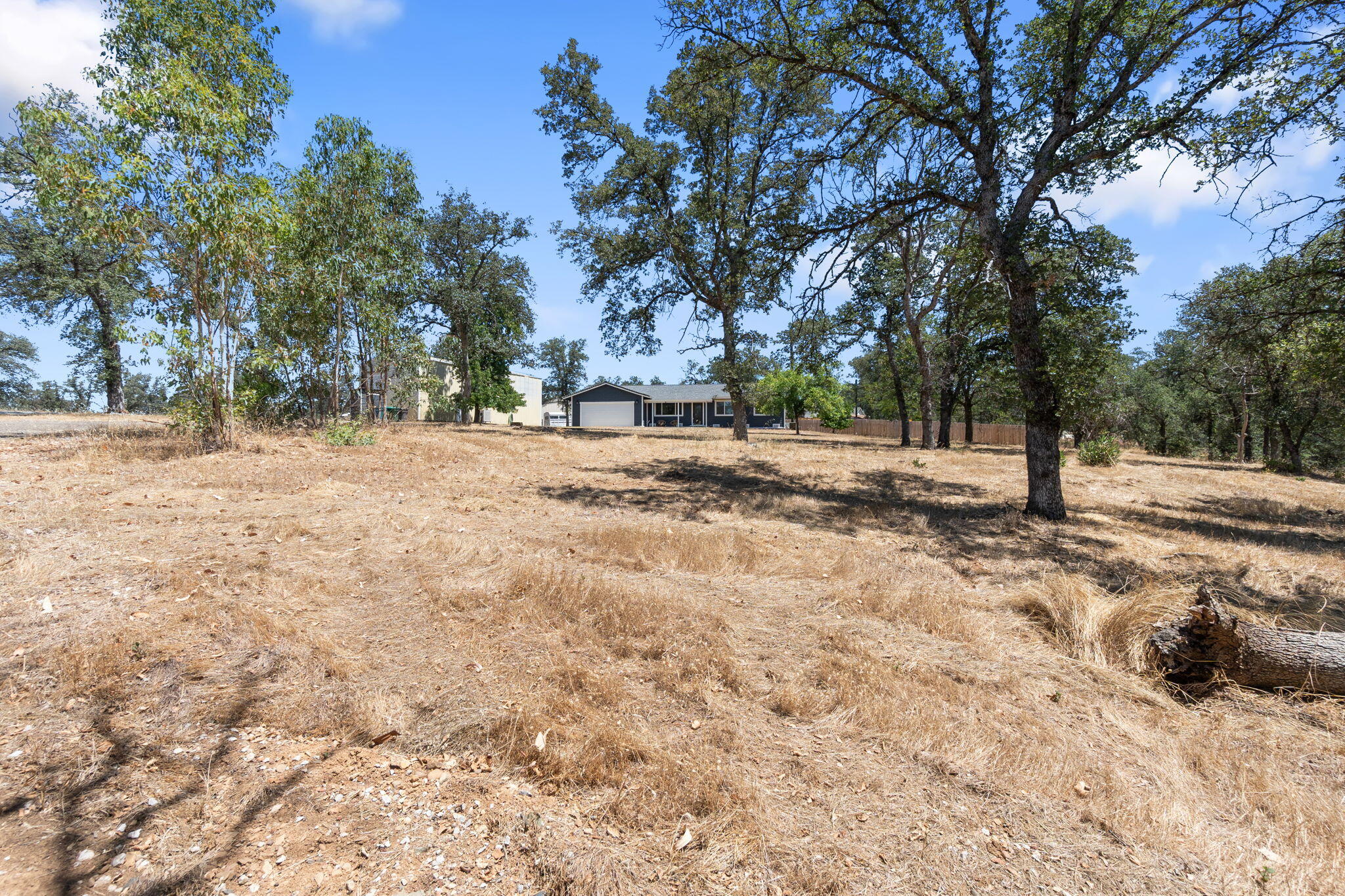 main property photo 39