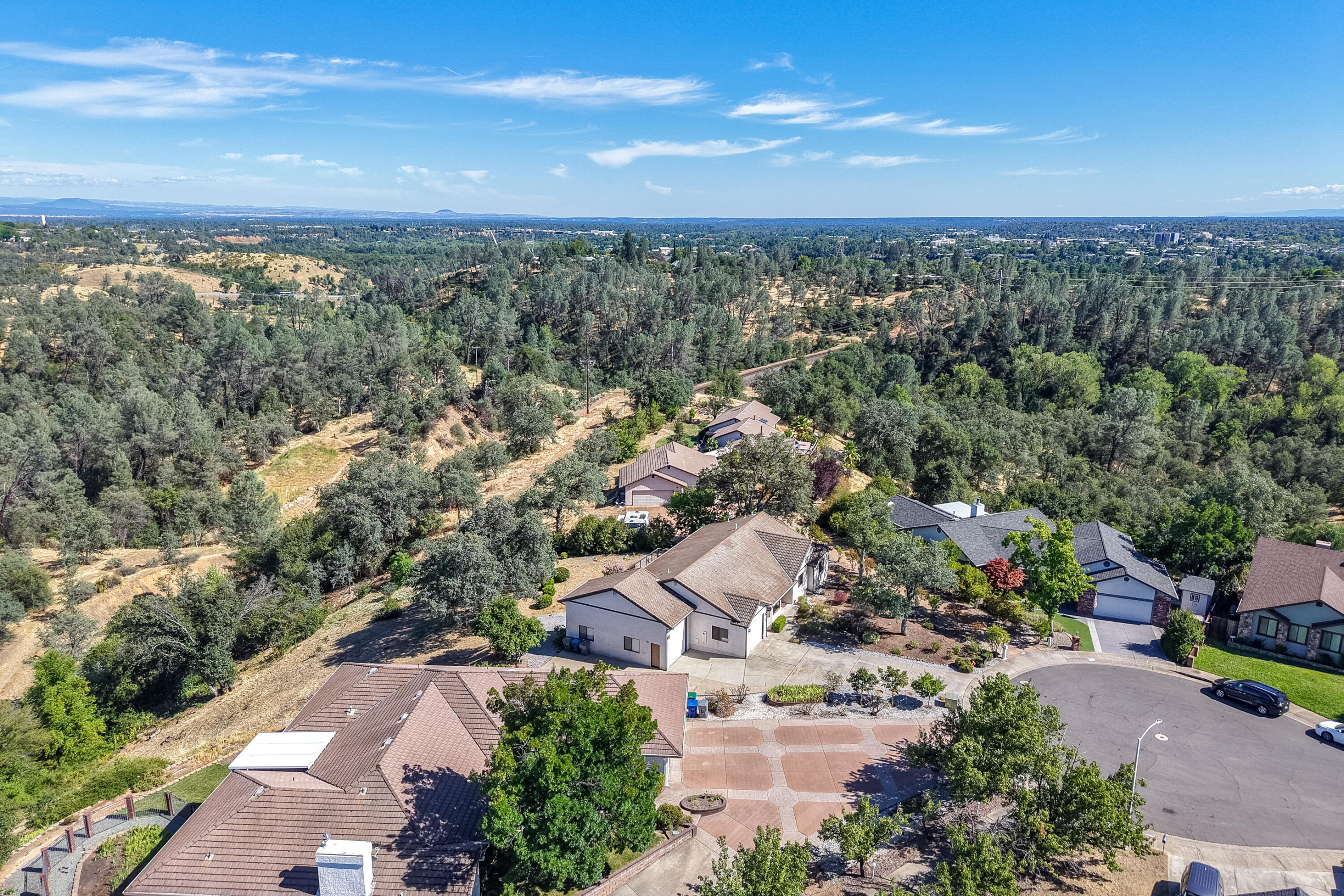 main property photo 75