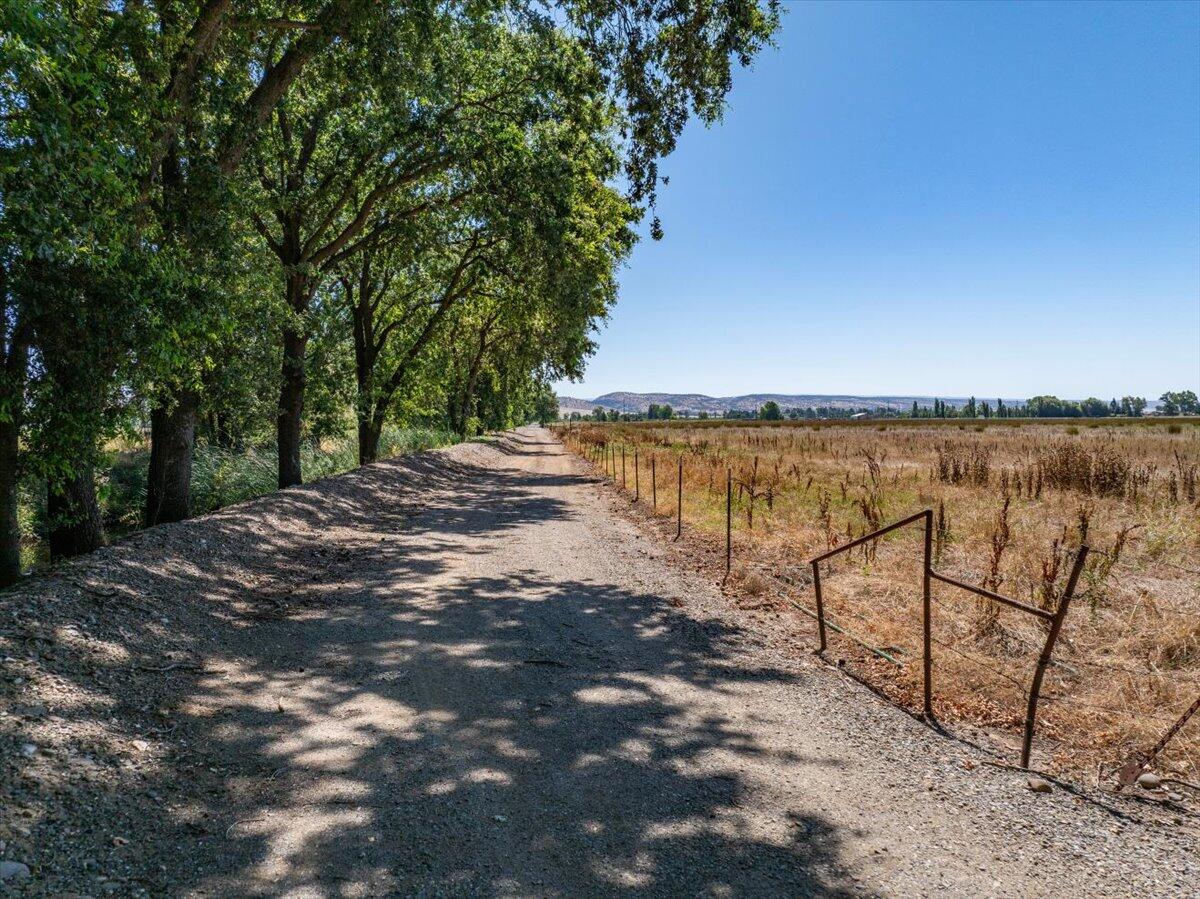 main property photo 68