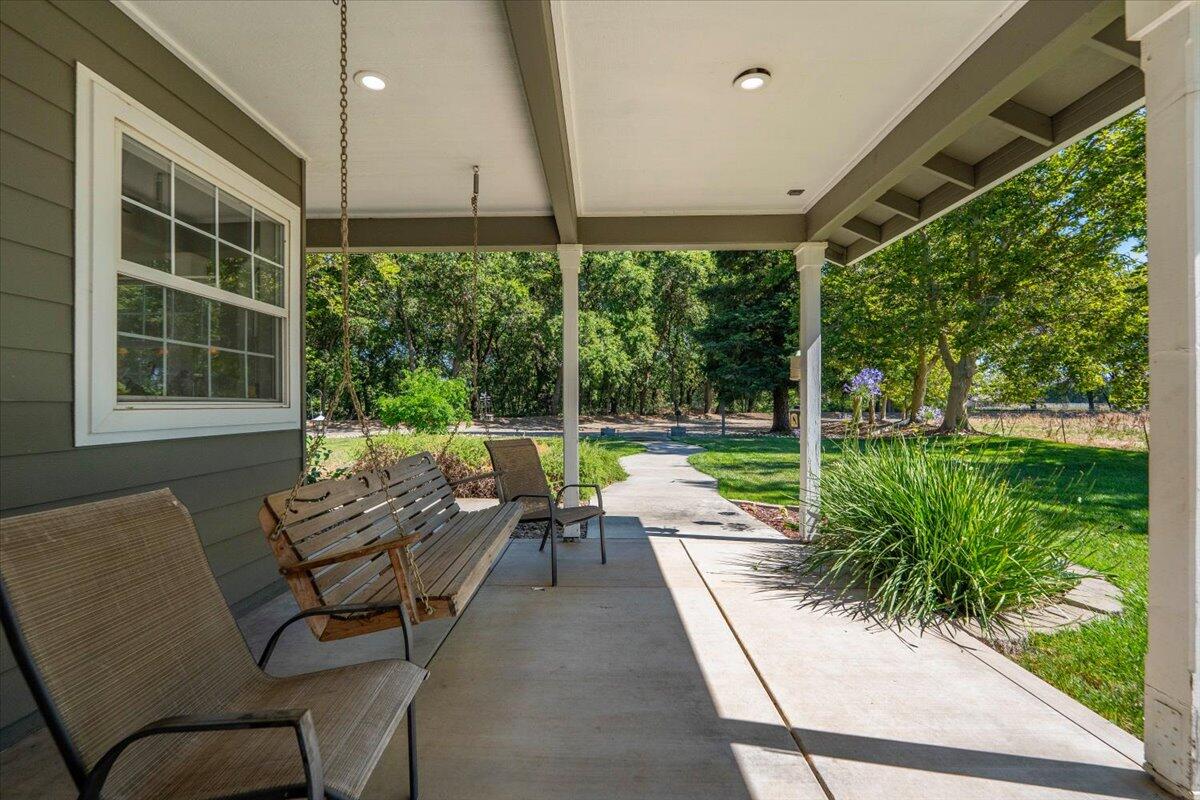 main property photo 70