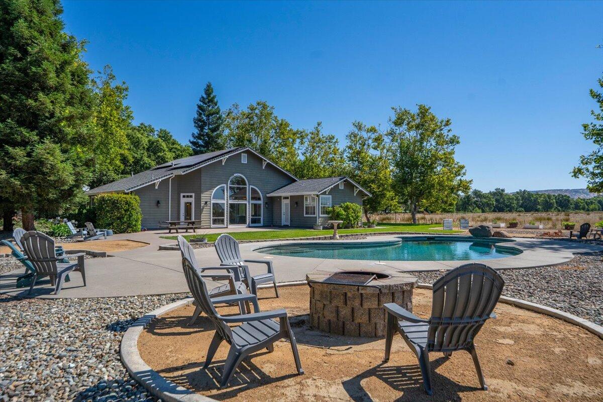 main property photo 90