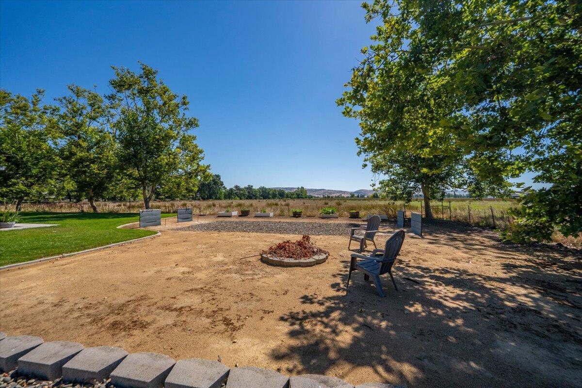main property photo 95