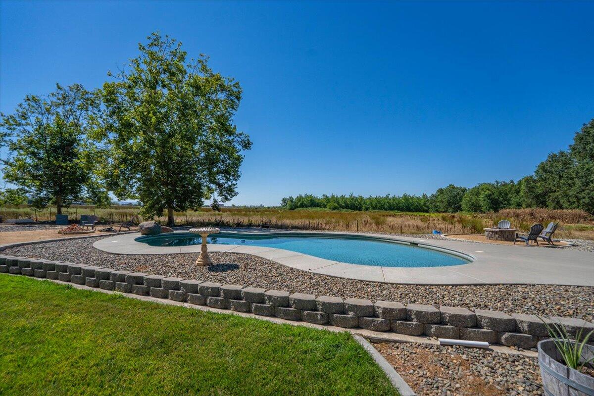 main property photo 98