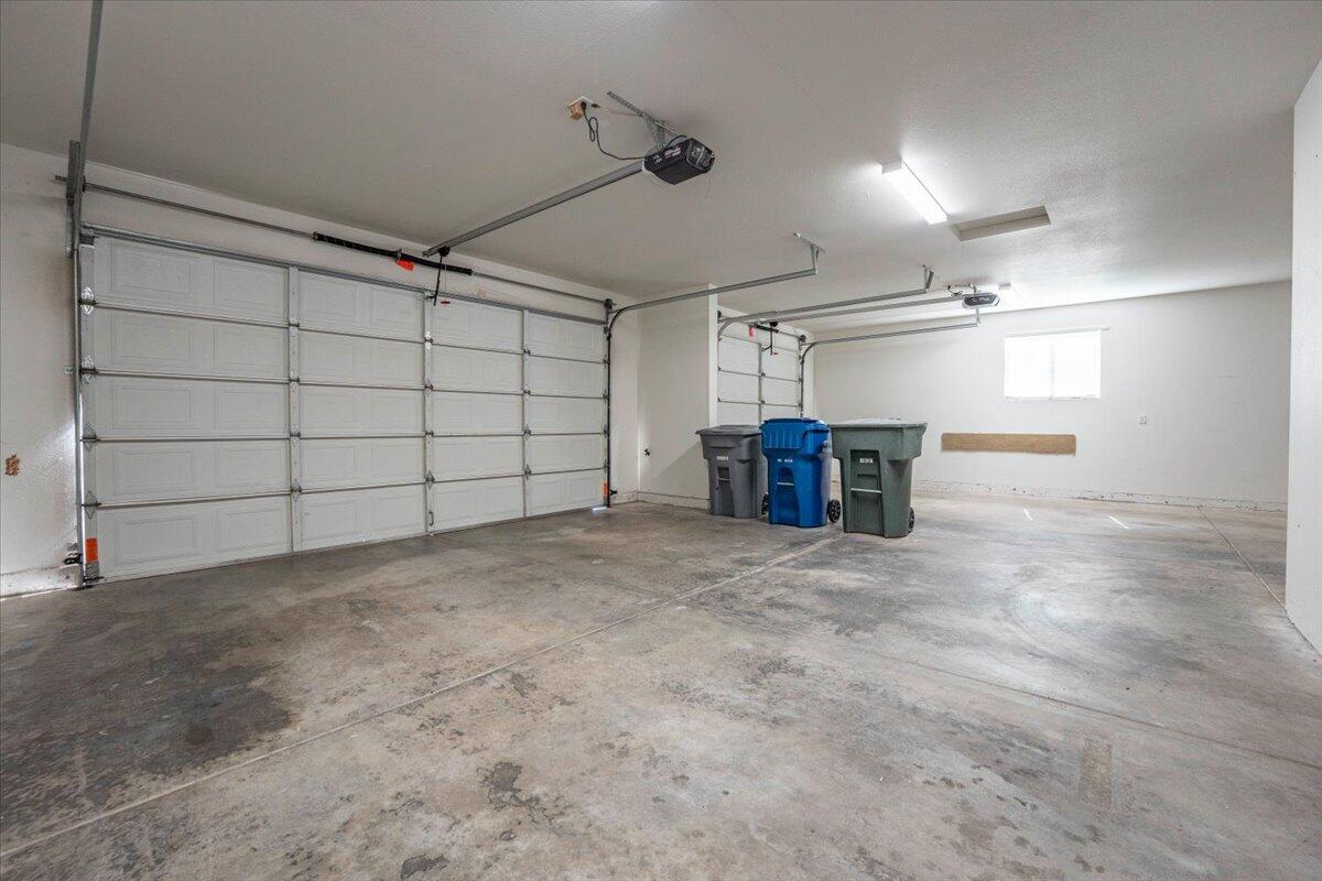 main property photo 66