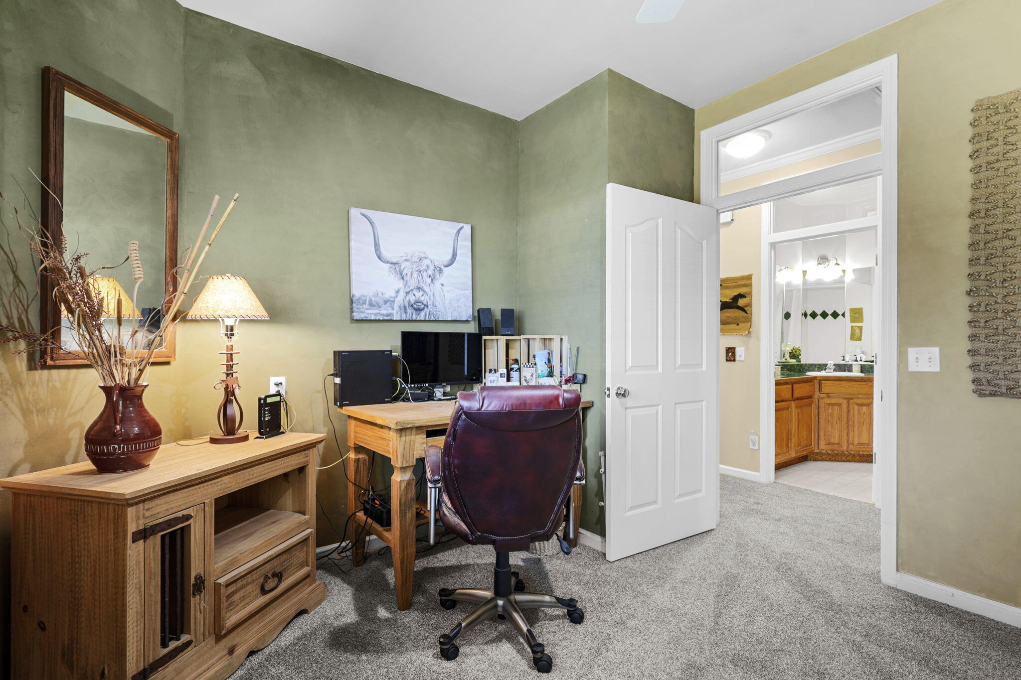 main property photo 20