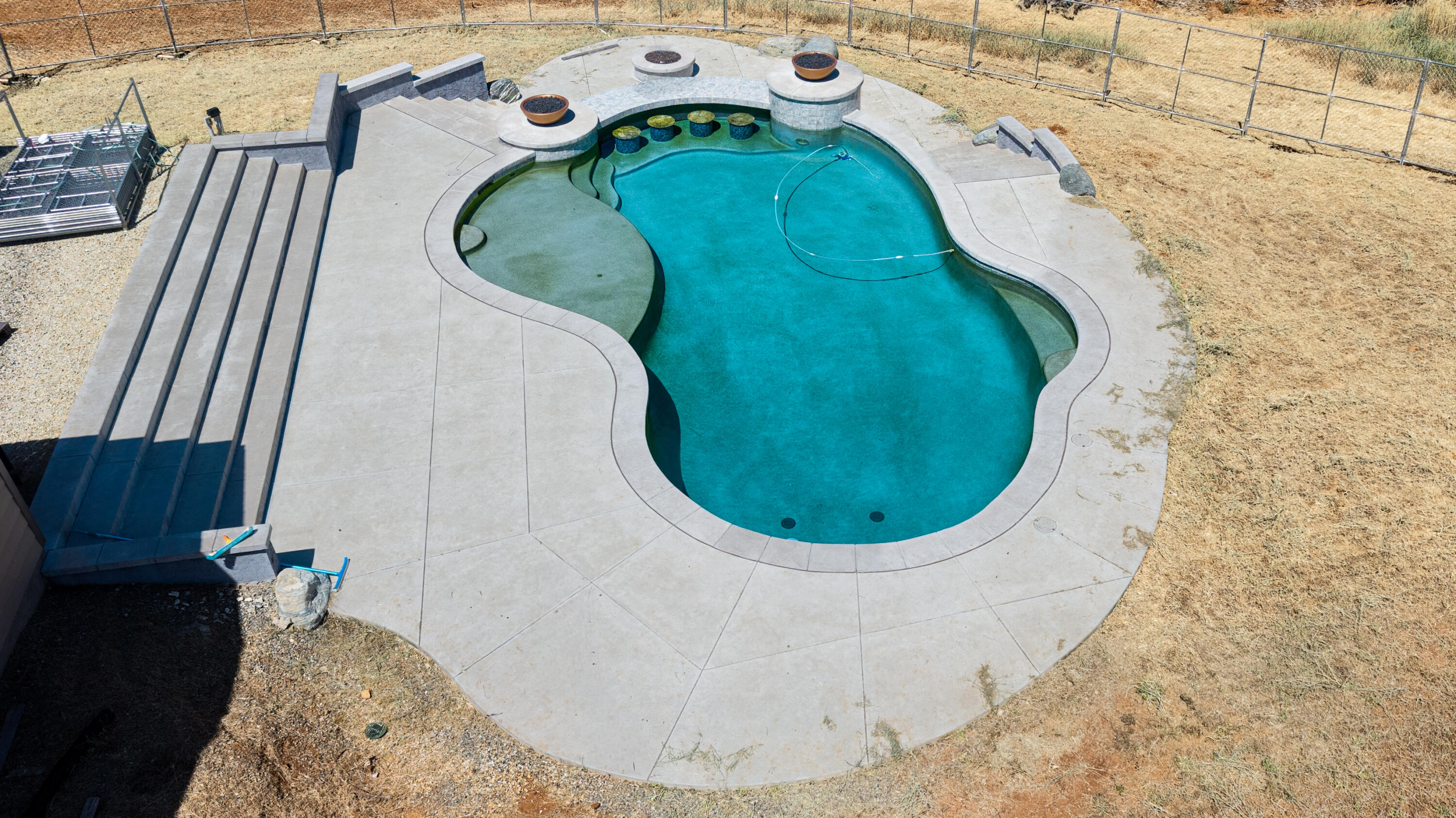 main property photo 47