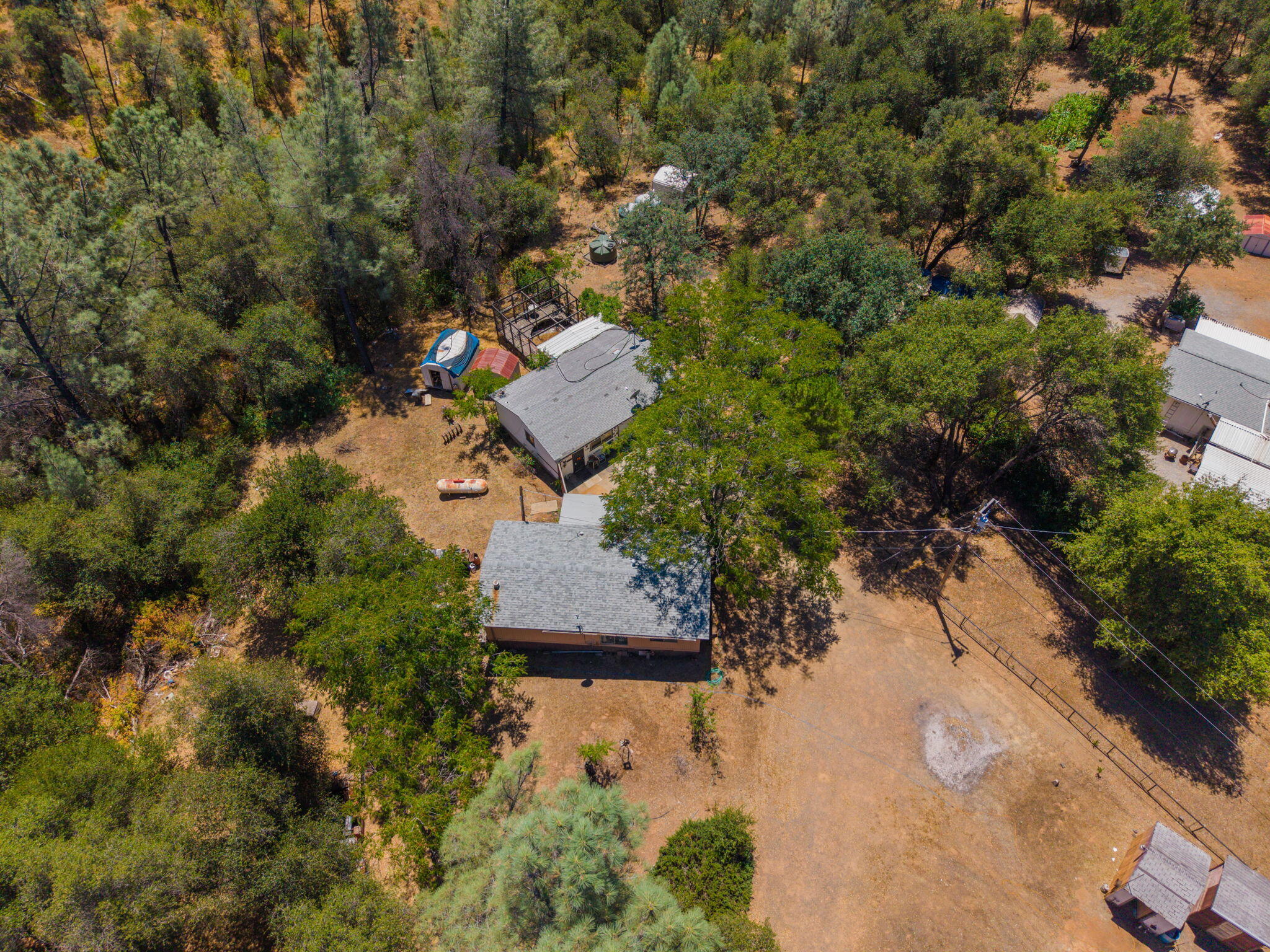 main property photo 14