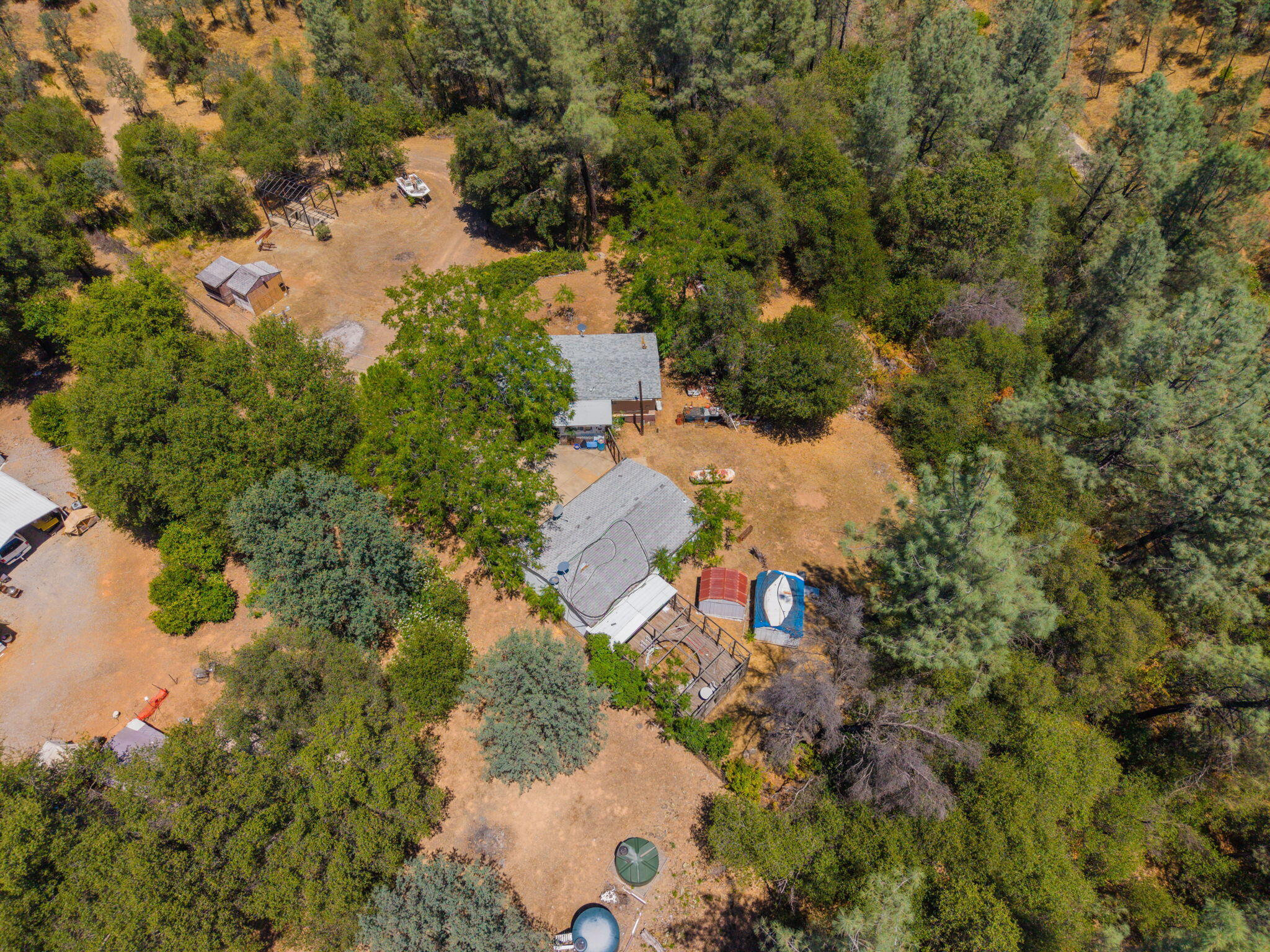 main property photo 15