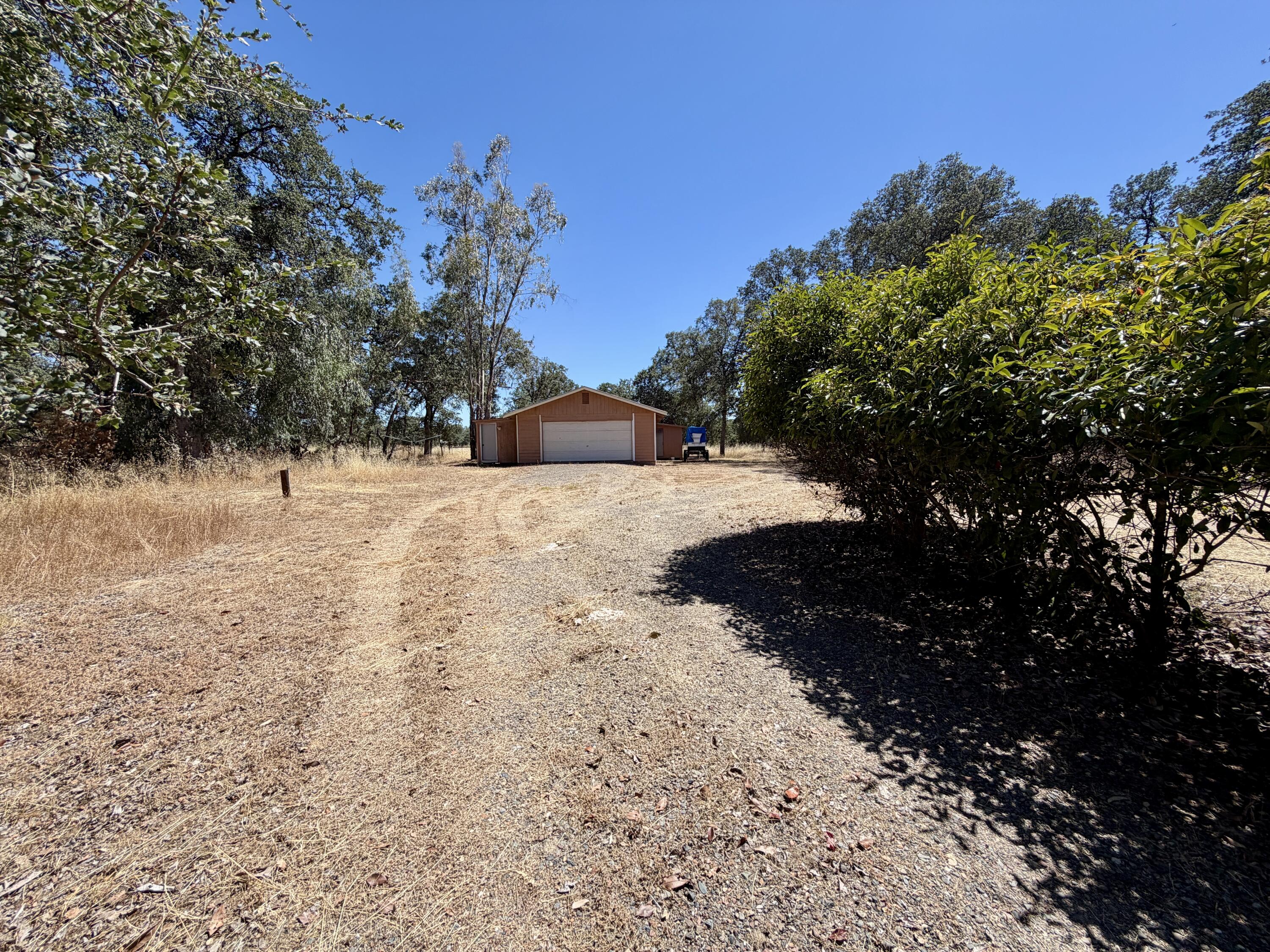 main property photo 45