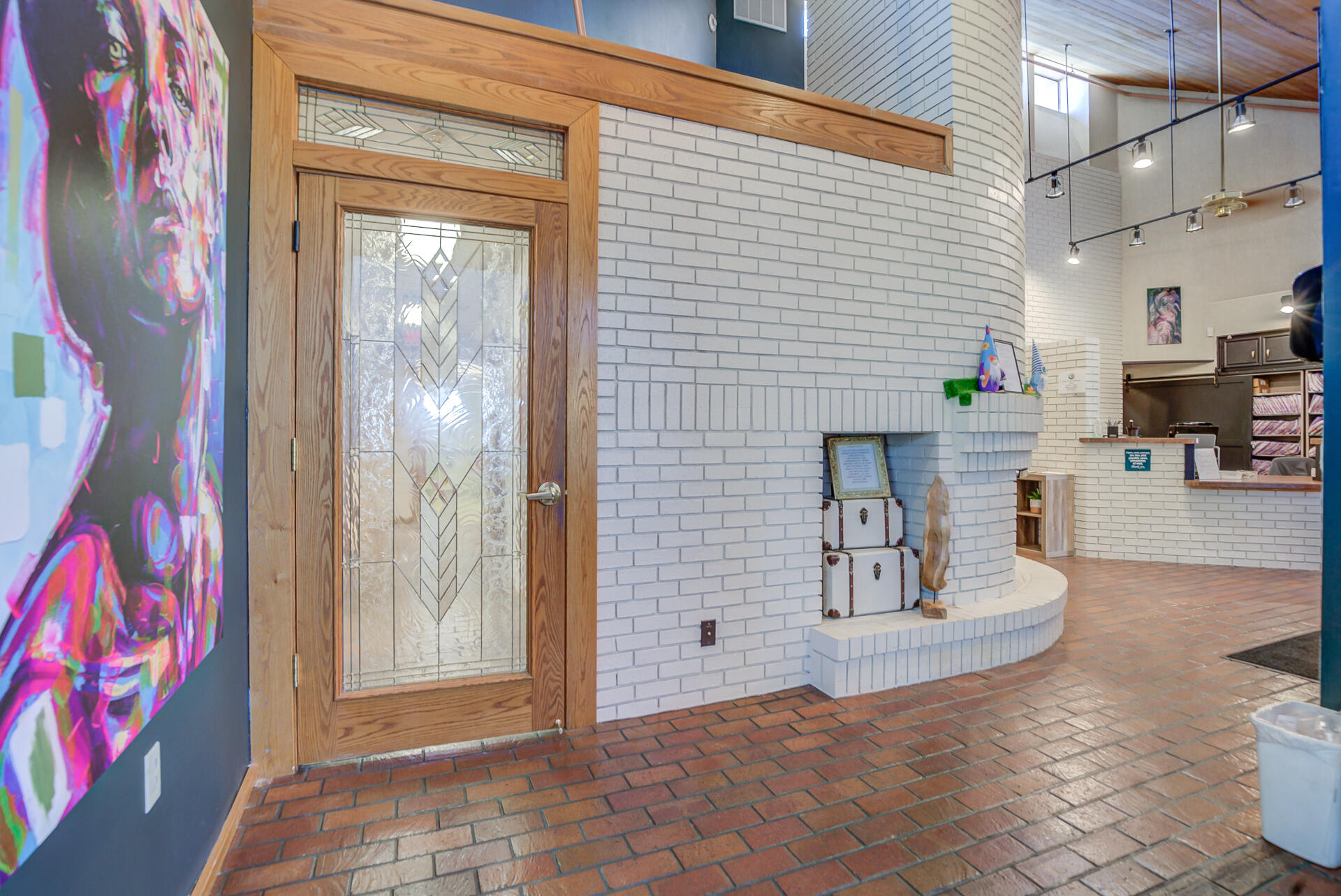 main property photo 10