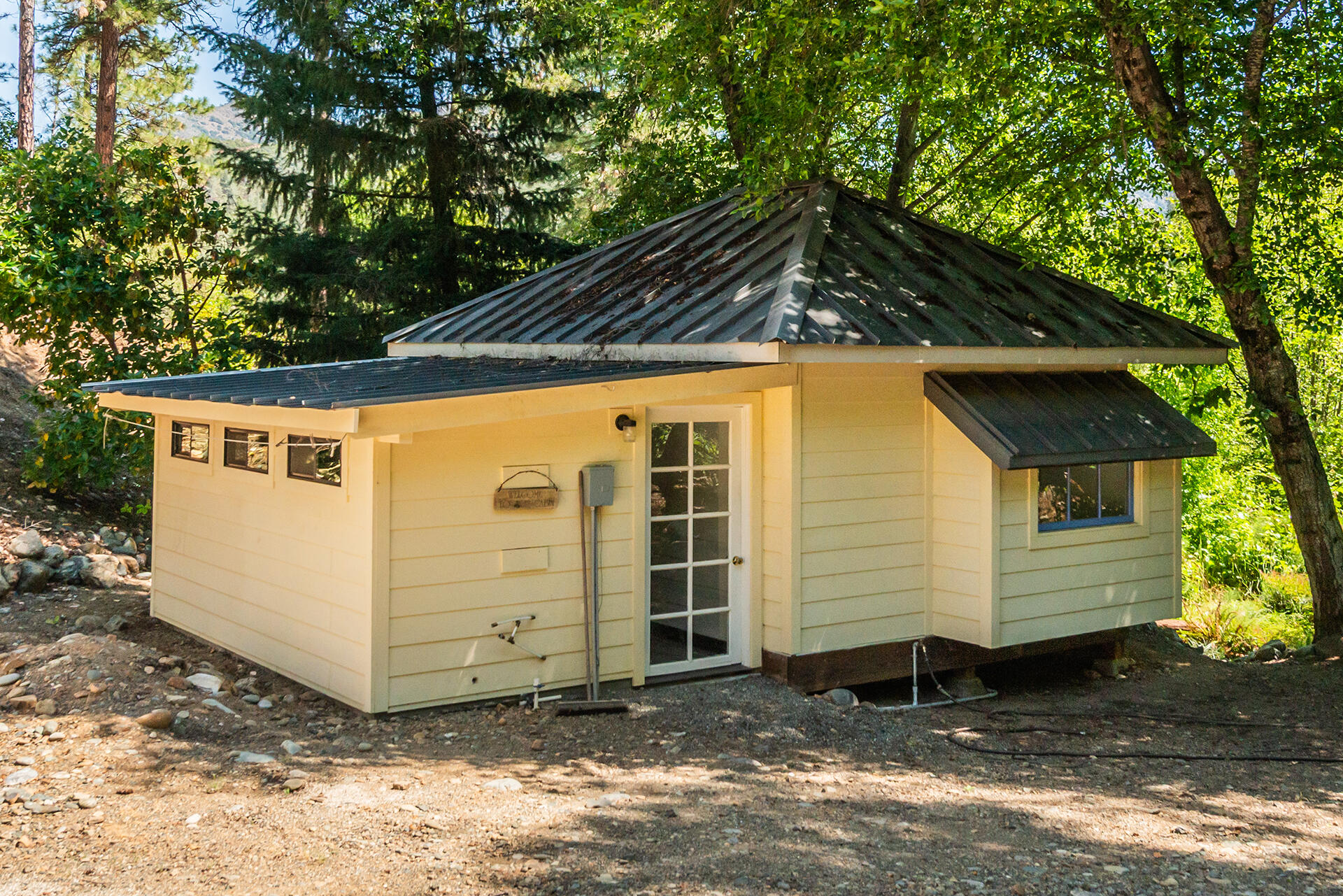 main property photo 49