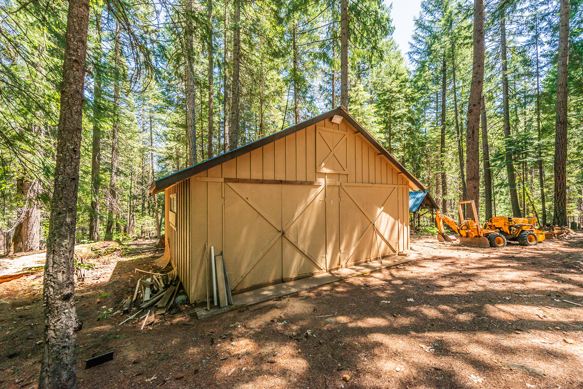main property photo 64