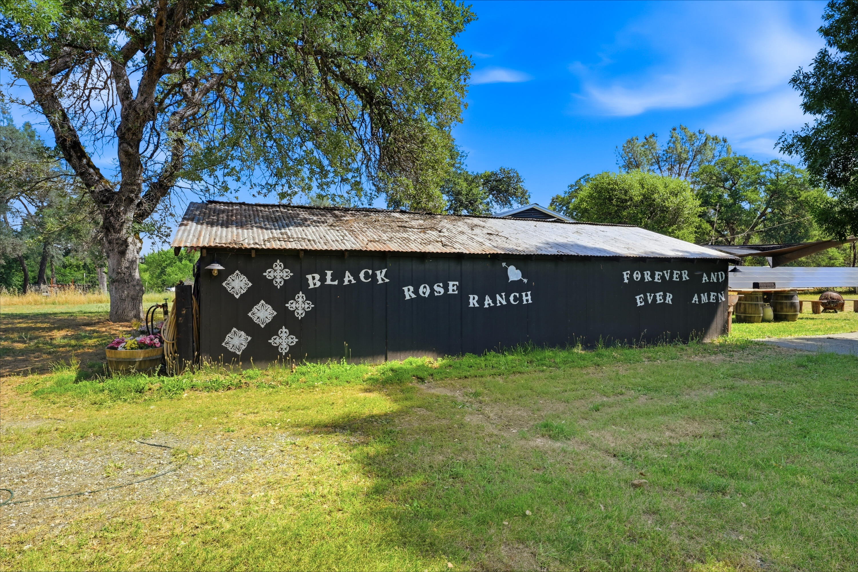 main property photo 59