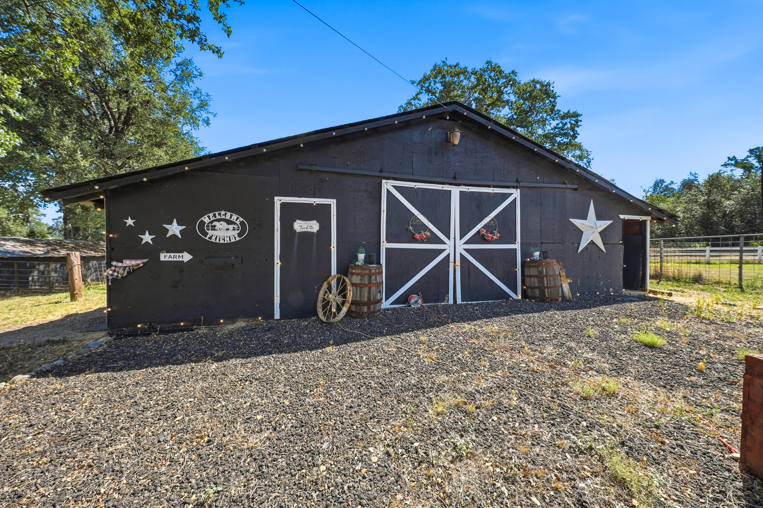 main property photo 61