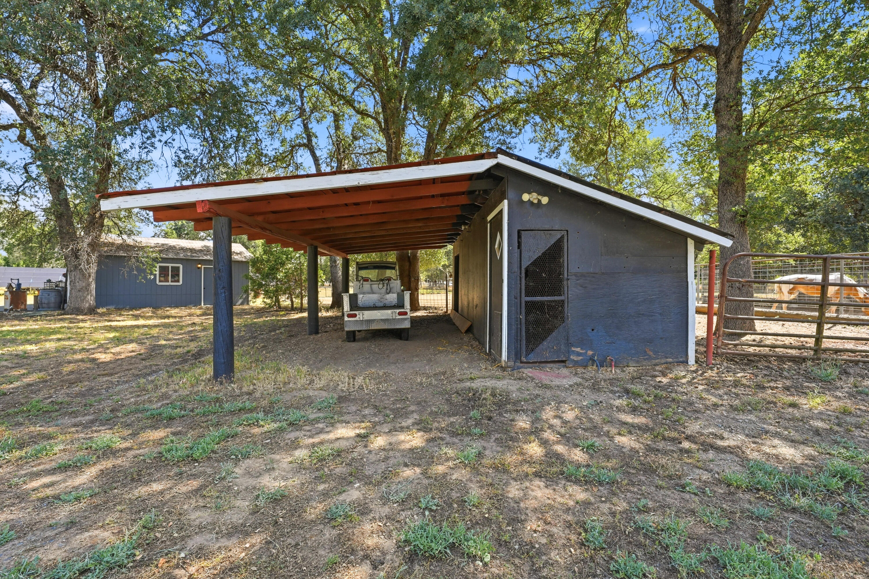 main property photo 63