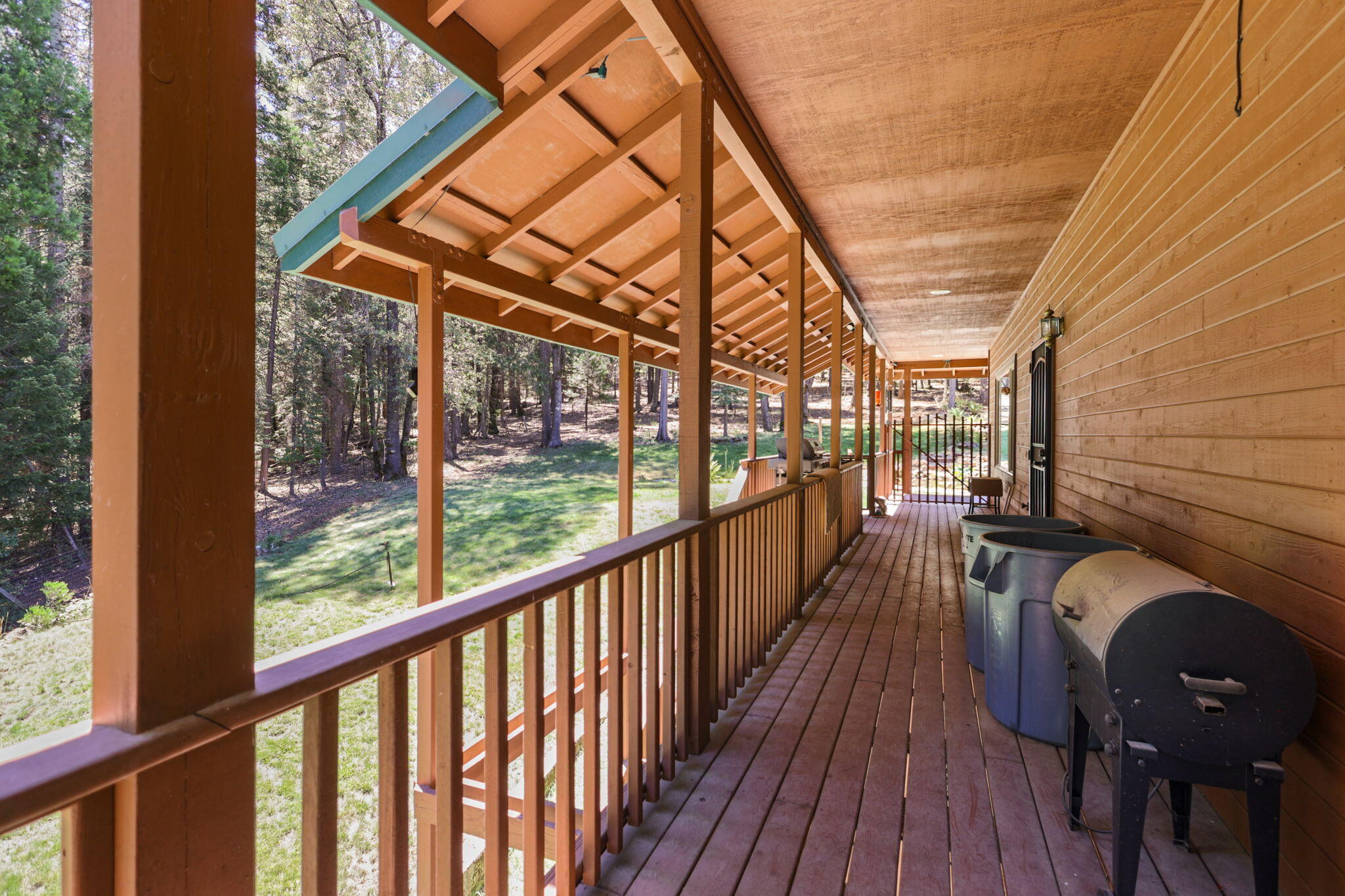 main property photo 44
